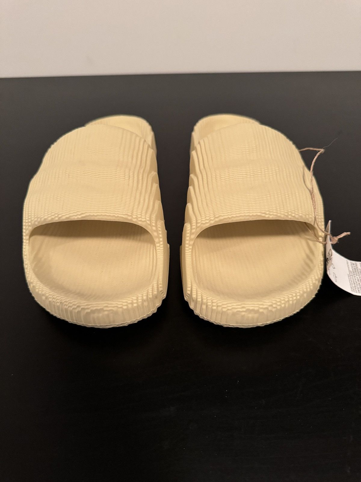 Adidas ADIDAS ADILETTE 22 SLIDES ST DESERT SAND Size US 9 / EU 42 - 3 Thumbnail