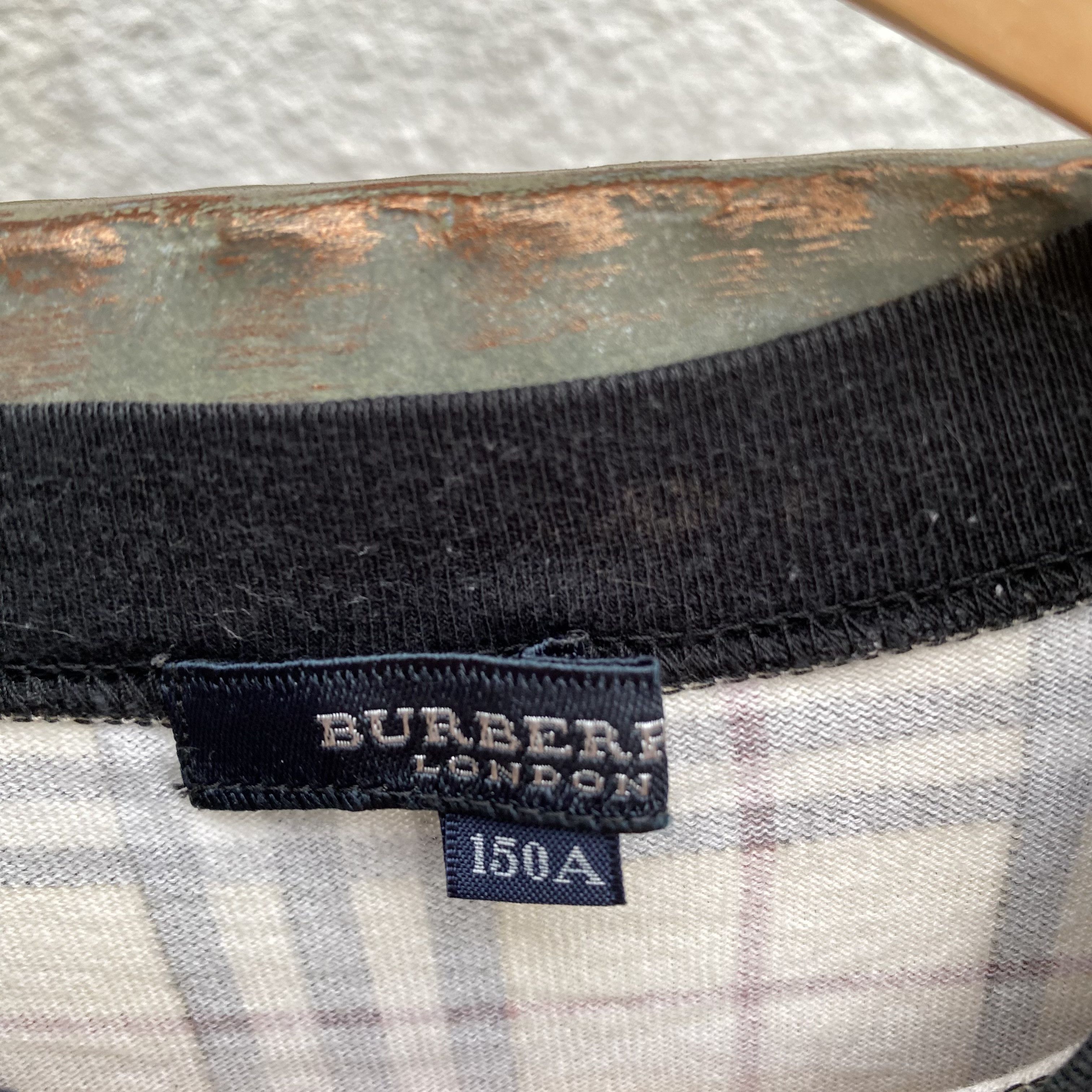Burberry Burberry Check Cropped Tees Size S / US 4 / IT 40 - 6 Thumbnail