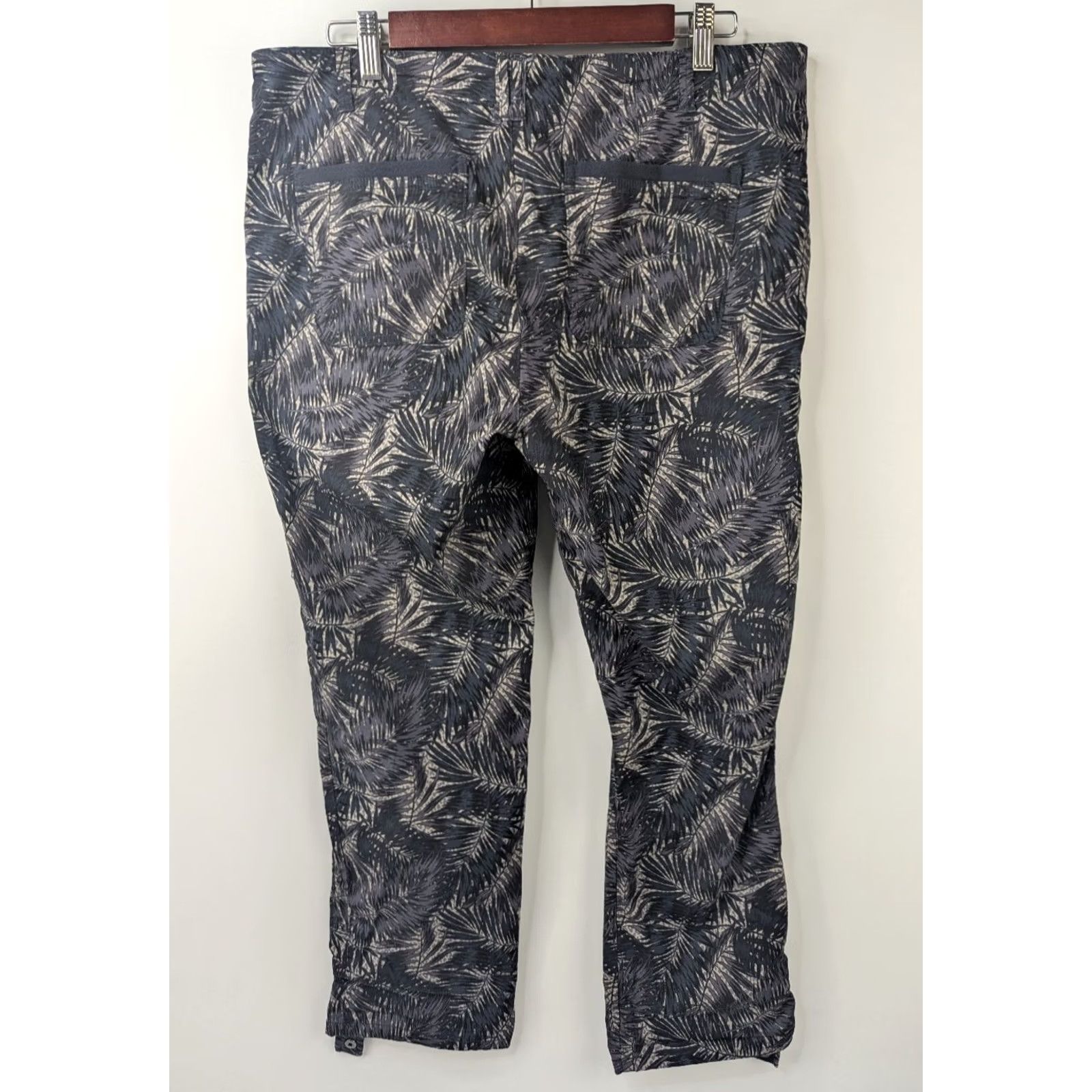 Vintage Democracy Pants Women's 12 Cargo Twill Navy Floral Minimal Cropped Straight Front Pocketed Size 34" / US 12 / IT 48 - 5 Thumbnail