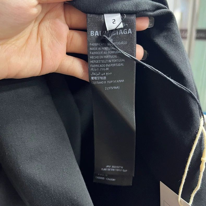 Balenciaga Balenciaga Black logo monogrammed crewneck short sleeve T-s Size US M / EU 48-50 / 2 - 3 Thumbnail