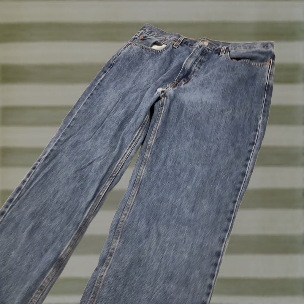 Levi's Levi's 550 Jeans Men's 36x29 Blue Medium Wash Straight Leg Regular Fit Patch Needs A Patch Size US 36 / EU 52 - 1 Thumbnail