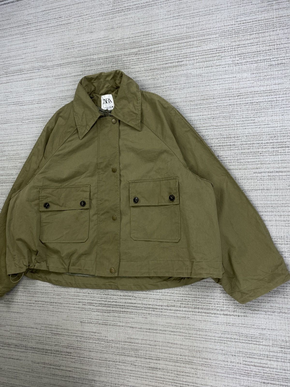 Japanese Brand × Vintage × Zara Vintage ZARA Olive Green Military Style Baggy Jacket Size US M / EU 48-50 / 2 - 4 Thumbnail