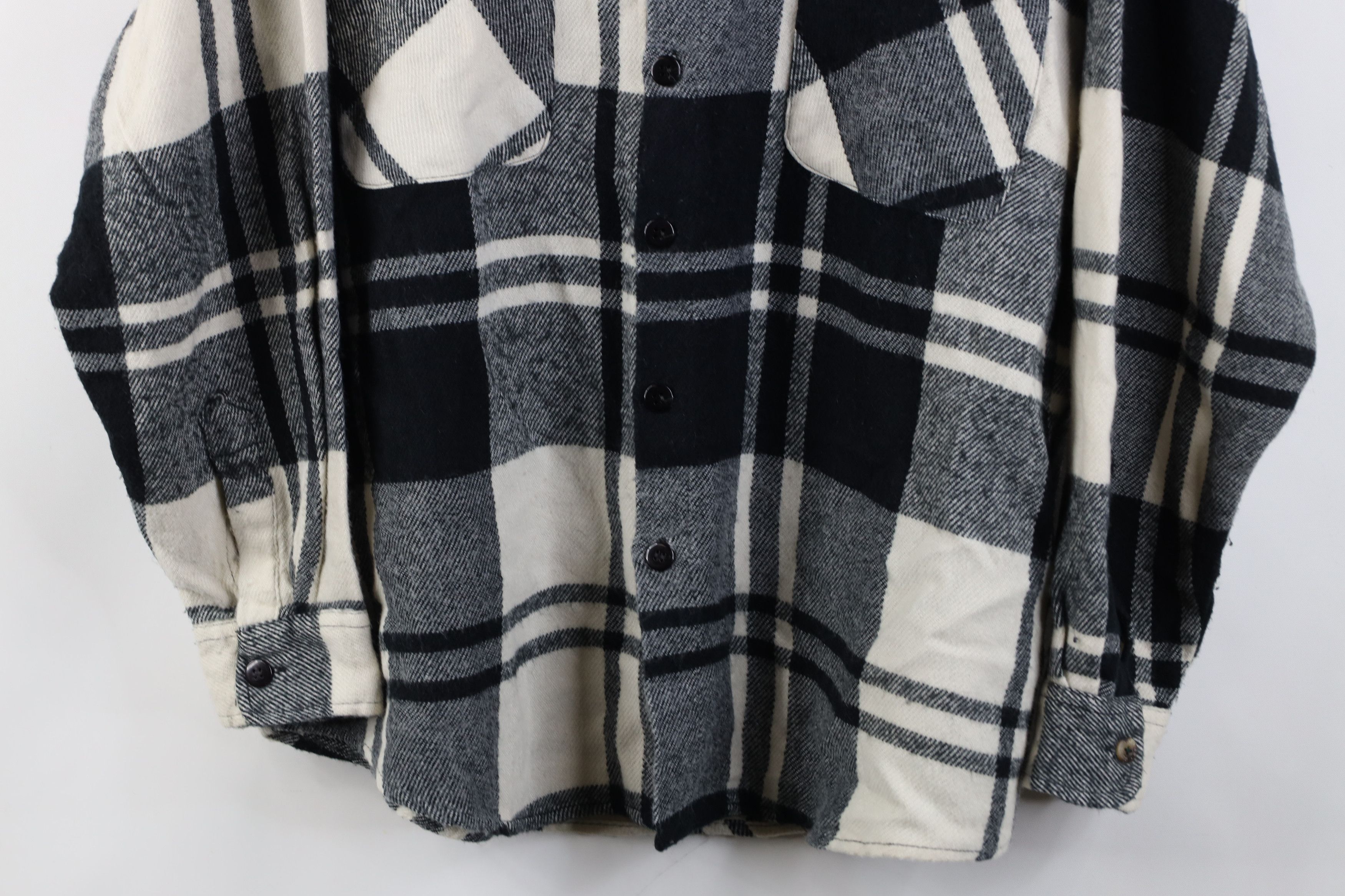 Vintage Vintage 90s Streetwear Flannel Button Shirt Plaid Size US L / EU 52-54 / 3 - 3 Thumbnail