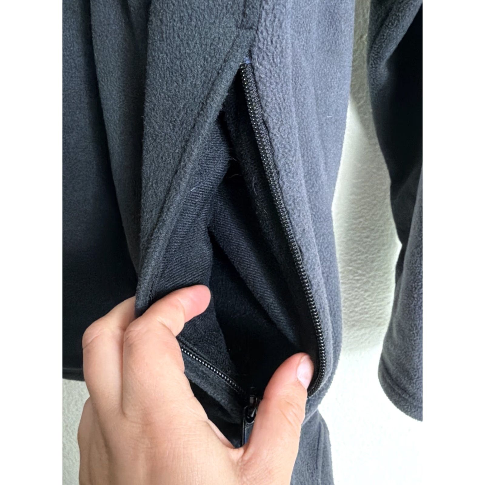 Vintage Columbia Full Zip Fleece Windbreaker Jacket Mens Large Gray Black Windstopper Size US L / EU 52-54 / 3 - 7 Thumbnail