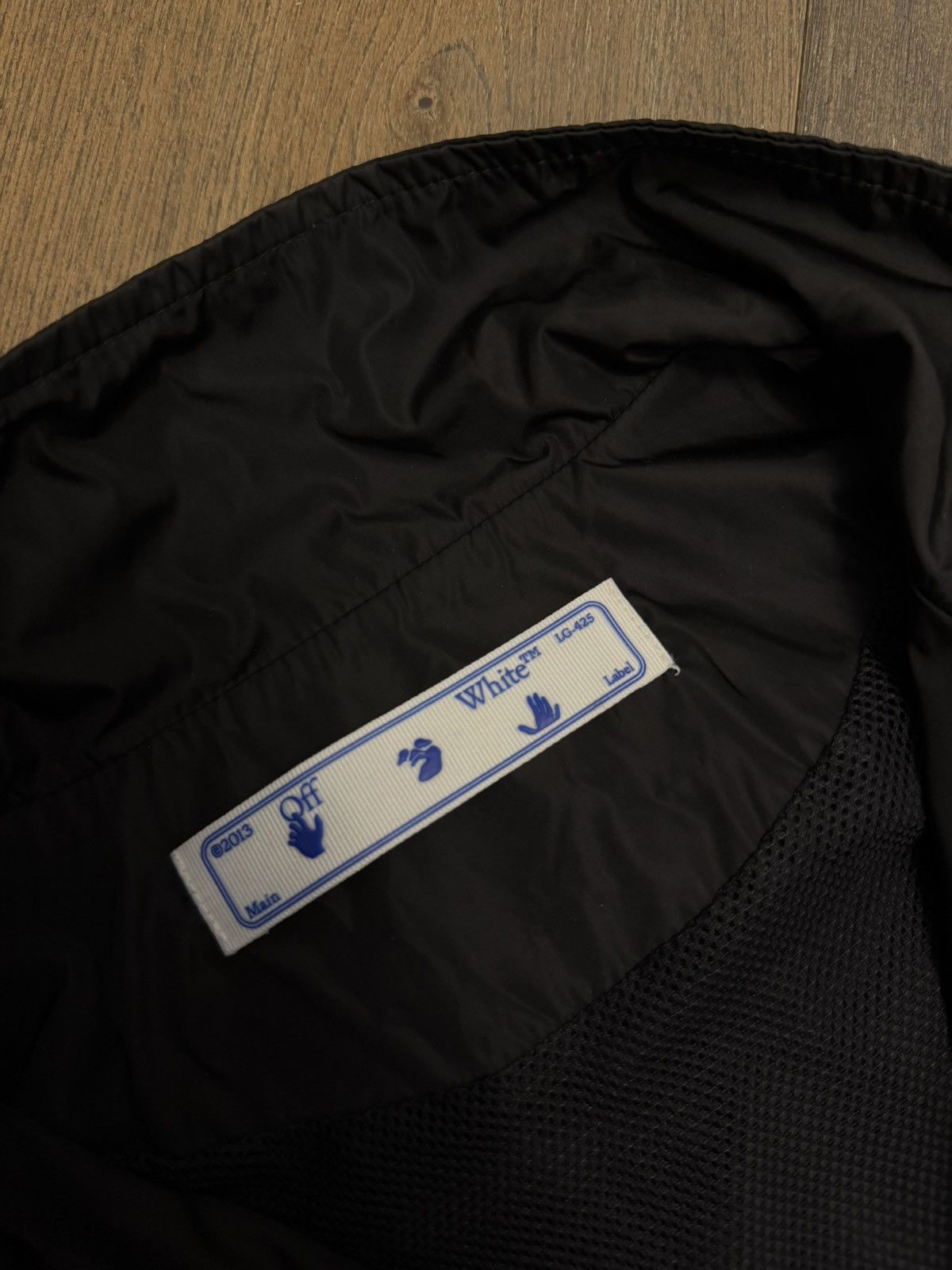 Off-White Off-white jacket with embroidered emblems Size US M / EU 48-50 / 2 - 4 Thumbnail