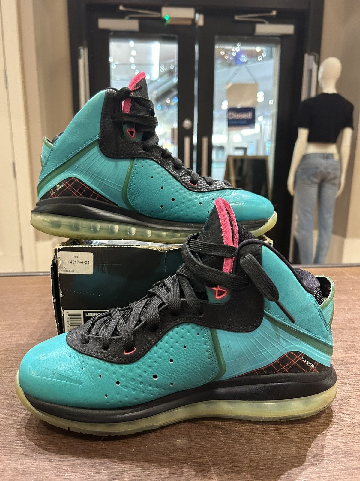 Nike Lebron 8 High ‘Pre Heat South Beach’ Size US 8.5 / EU 41-42 - 2 Thumbnail