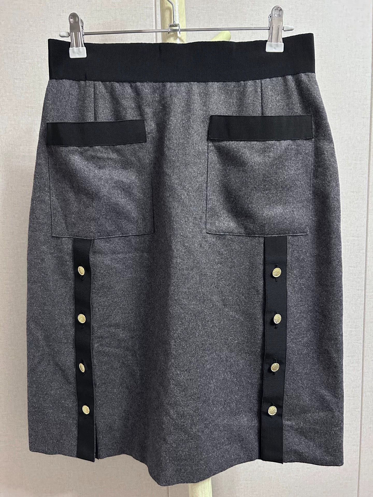 Chanel Chanel Wool Skirt Vintage Size 40 Size 40" / US 18 - 1 Thumbnail