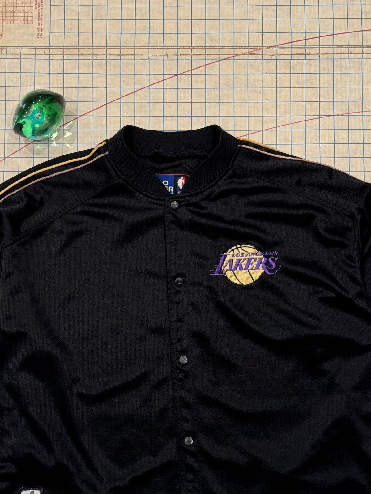 Pro Player Vintage Pro Player LA Lakers Warm Up Shirt L/S Mens Size XL Size US XXL / EU 58 / 5 - 5 Thumbnail