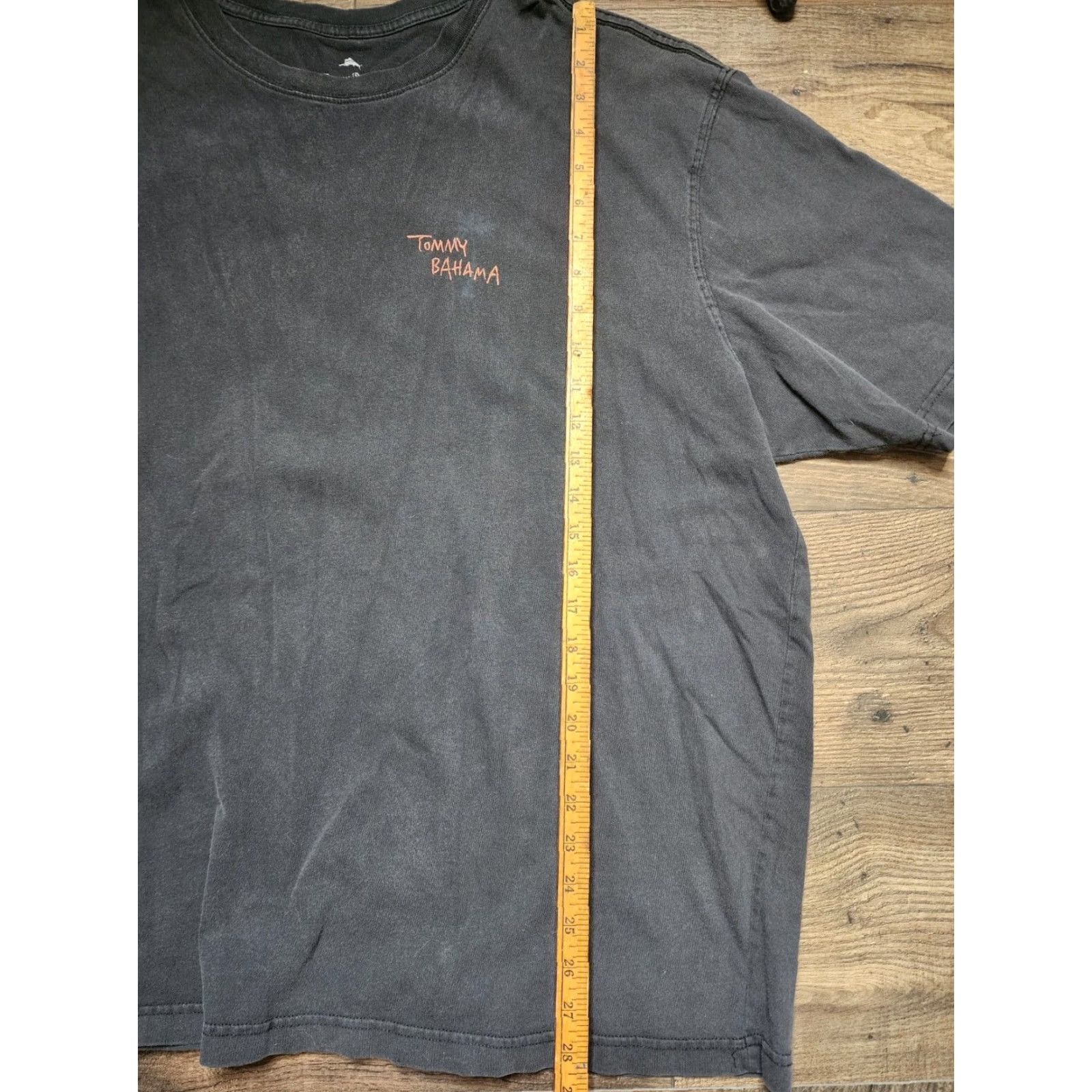 Tommy Bahama VINTAGE Tommy Bahama T Shirt Mens 2XL Crew Neck Short Sleeve Black Toucan Logo Beach Hawaiian 90s? (but avoid adding new details) Size US XXL / EU 58 / 5 - 4 Thumbnail