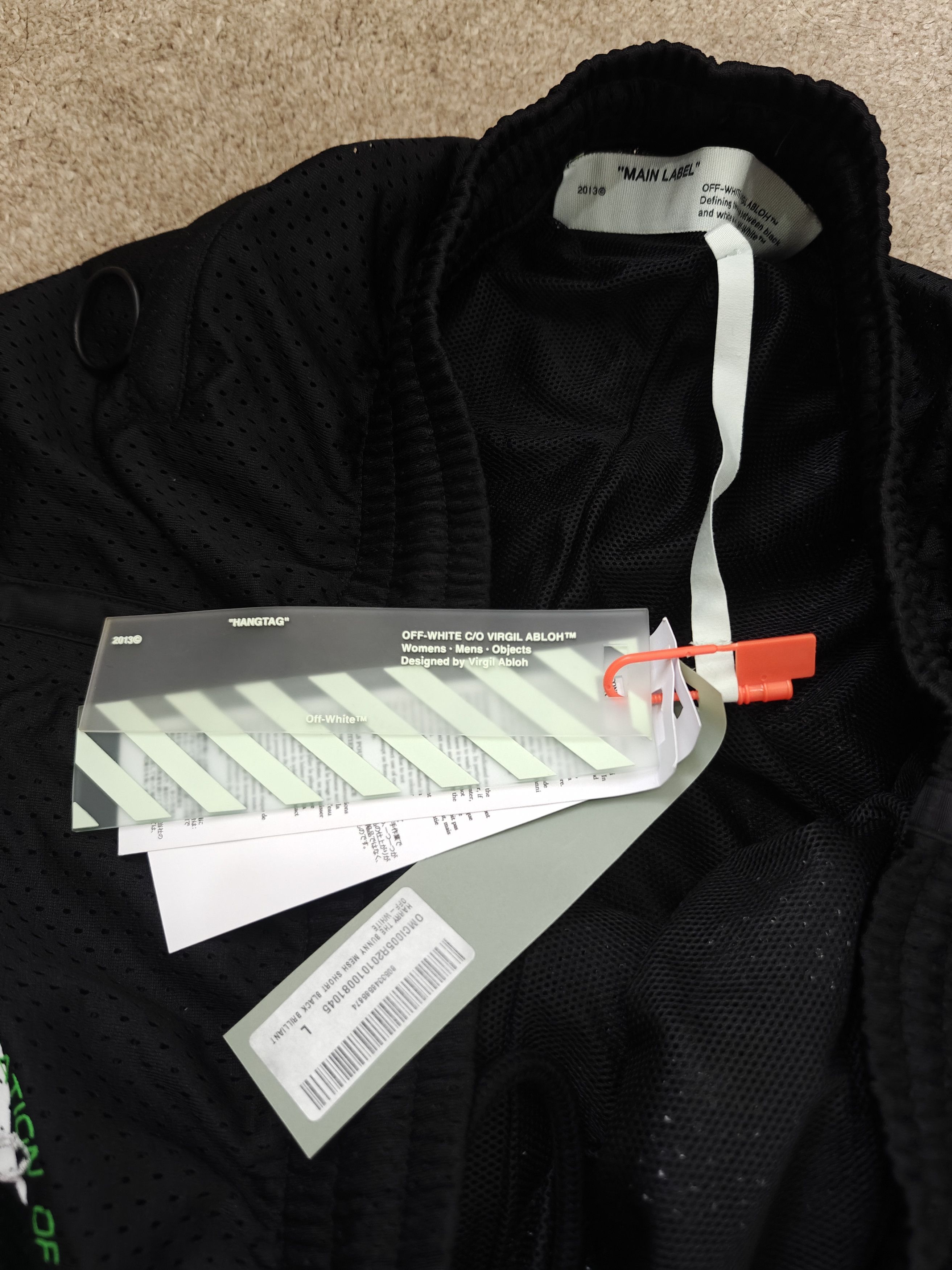 Off-White Off-White Harry the Bunny Basketball Shorts Size US 34 / EU 50 - 4 Thumbnail