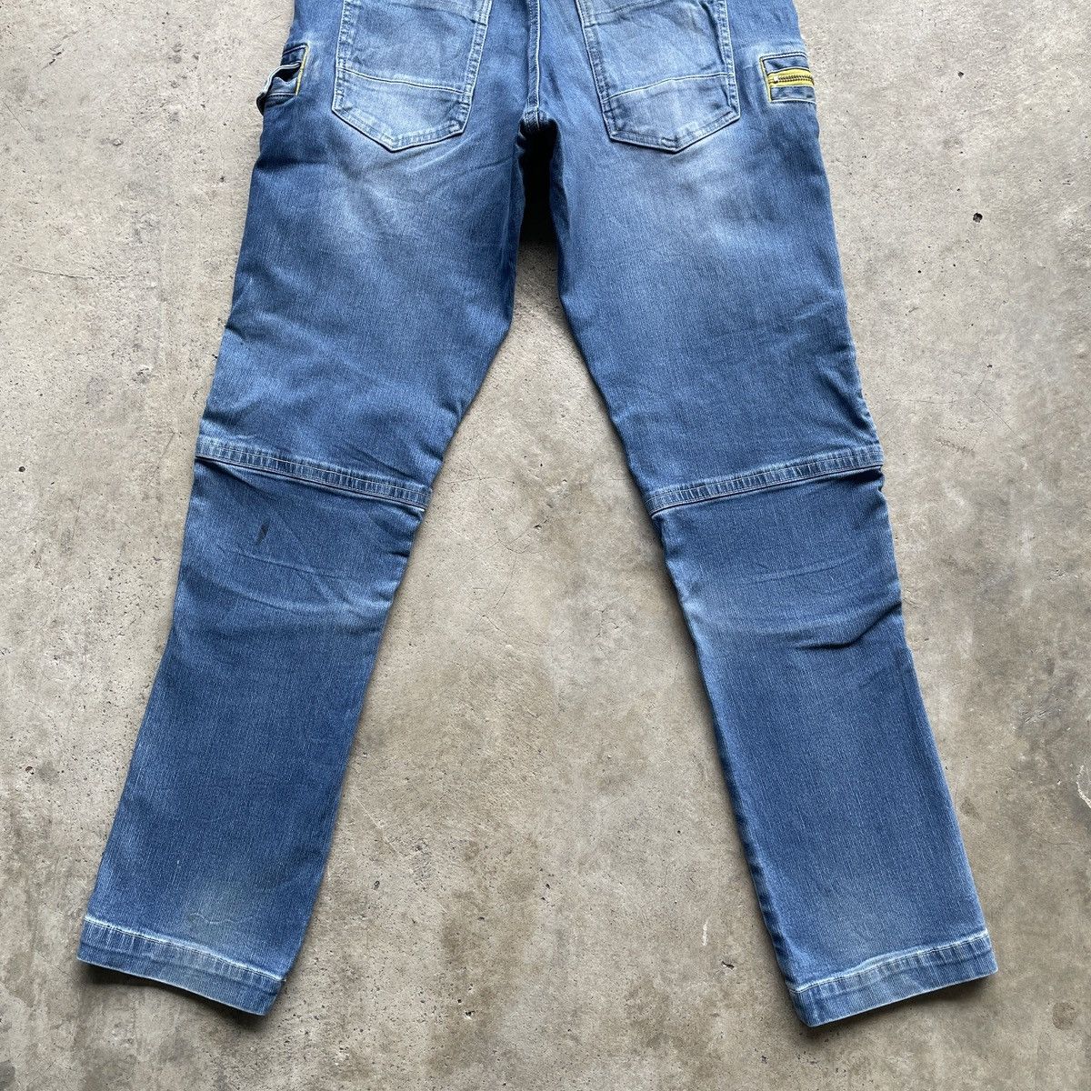 Japanese Brand Vintage Toraichi Faded Denim Cargo Pants Workwear Tactical Size US 36 / EU 52 - 10 Thumbnail