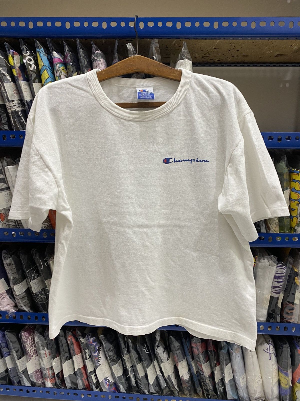 Champion VINTAGE CHAMPION CROP TOP TSHIRT Size US M / EU 48-50 / 2 - 1 Thumbnail