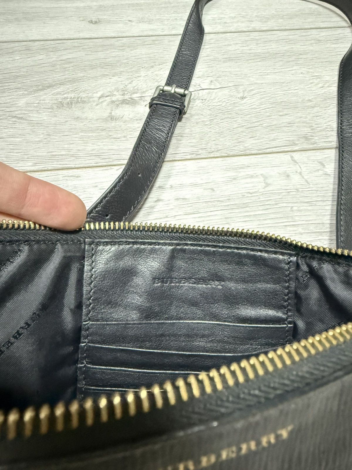 Burberry Burberry nova check leather bag pouch crossbody Size ONE SIZE - 8 Thumbnail