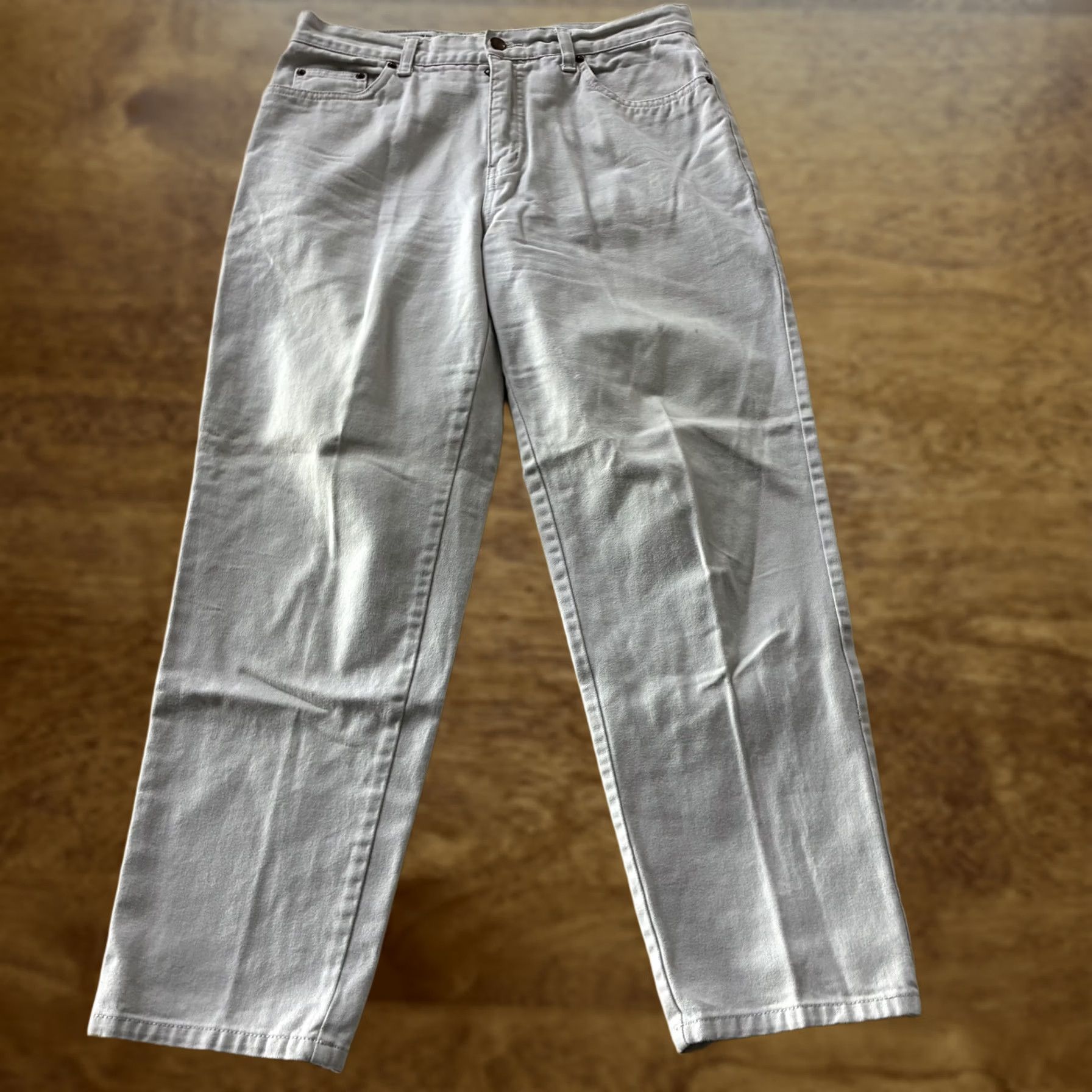 Bill Blass Bill Blass Jeans Womens 10P White Denim Straight Regular Cotton Light Wash Size 32" / US 10 / IT 46 - 1 Thumbnail