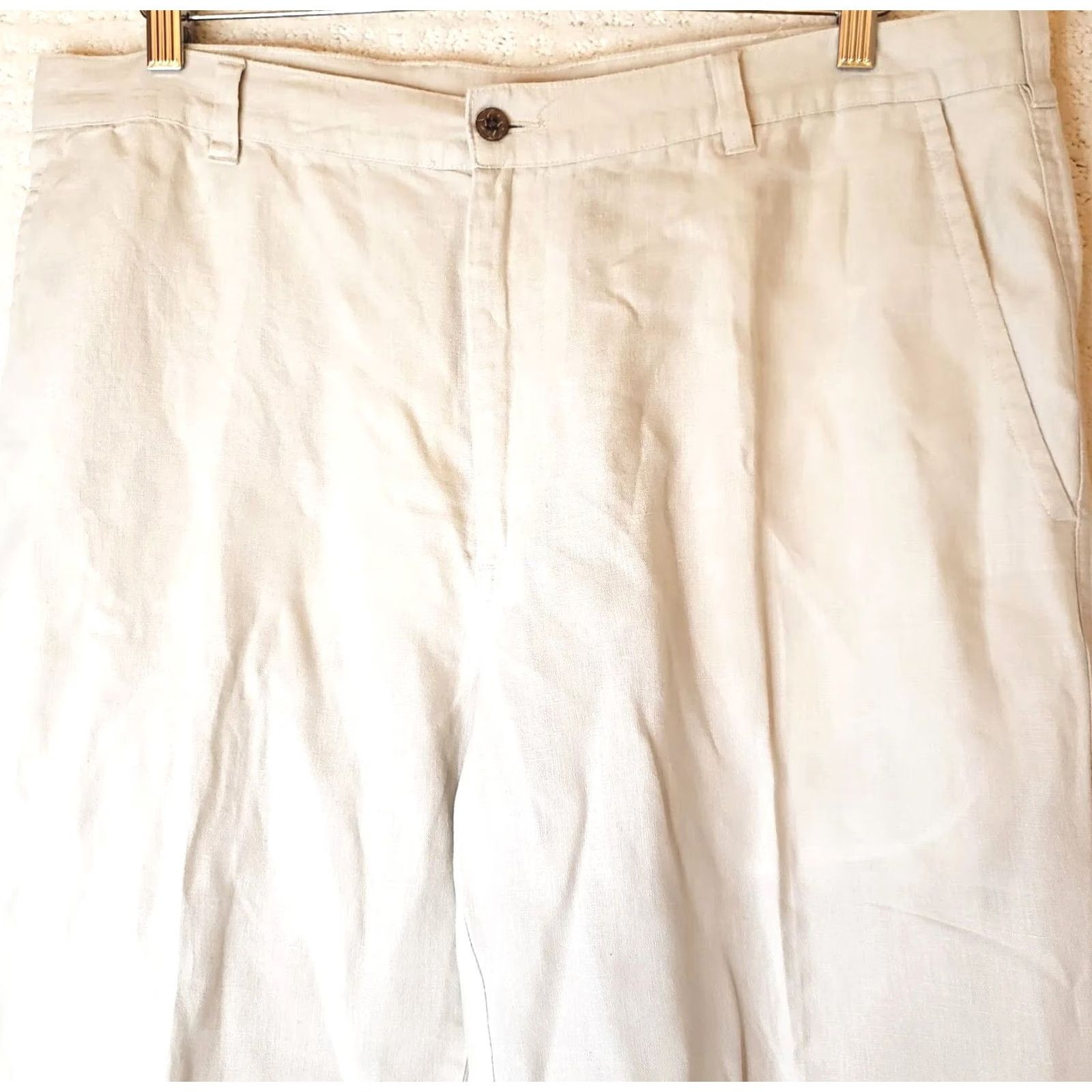 Jos. A. Bank JOS A BANK MEN Pants Beige 100% Linen 38W x 32L Dress Mens Size 38 Inseam 32 Beig e 100% Linen Dress Pants Mens Size US 38 / EU 54 - 3 Thumbnail
