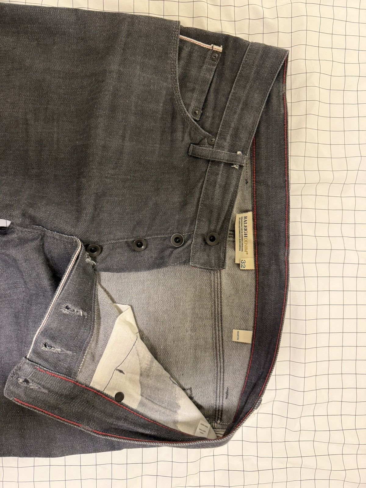 Raleigh Denim Raleigh Denim Martin Selvedge Raw Smokey Grey 32 Size US 32 / EU 48 - 4 Thumbnail