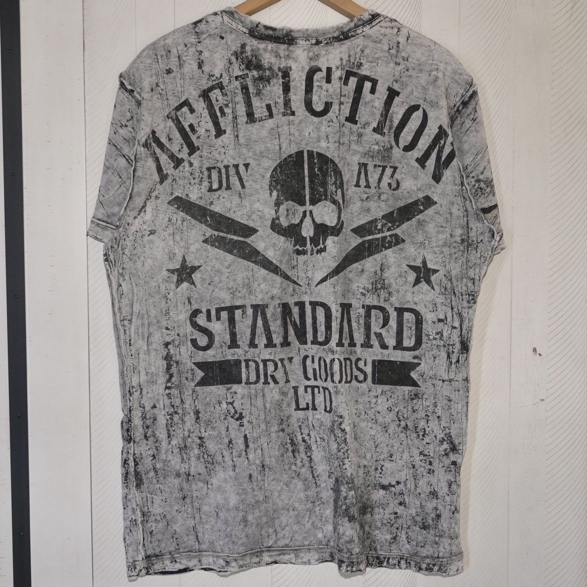 Affliction Vtg Y2K Affliction Reversible T-Shirt Black & Grey Size US M / EU 48-50 / 2 - 4 Thumbnail