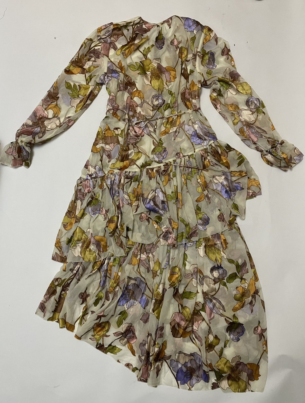 Zimmermann Floral silk Zimmermann midi dress puffed sleeves flounces Size M / US 6-8 / IT 42-44 - 4 Thumbnail