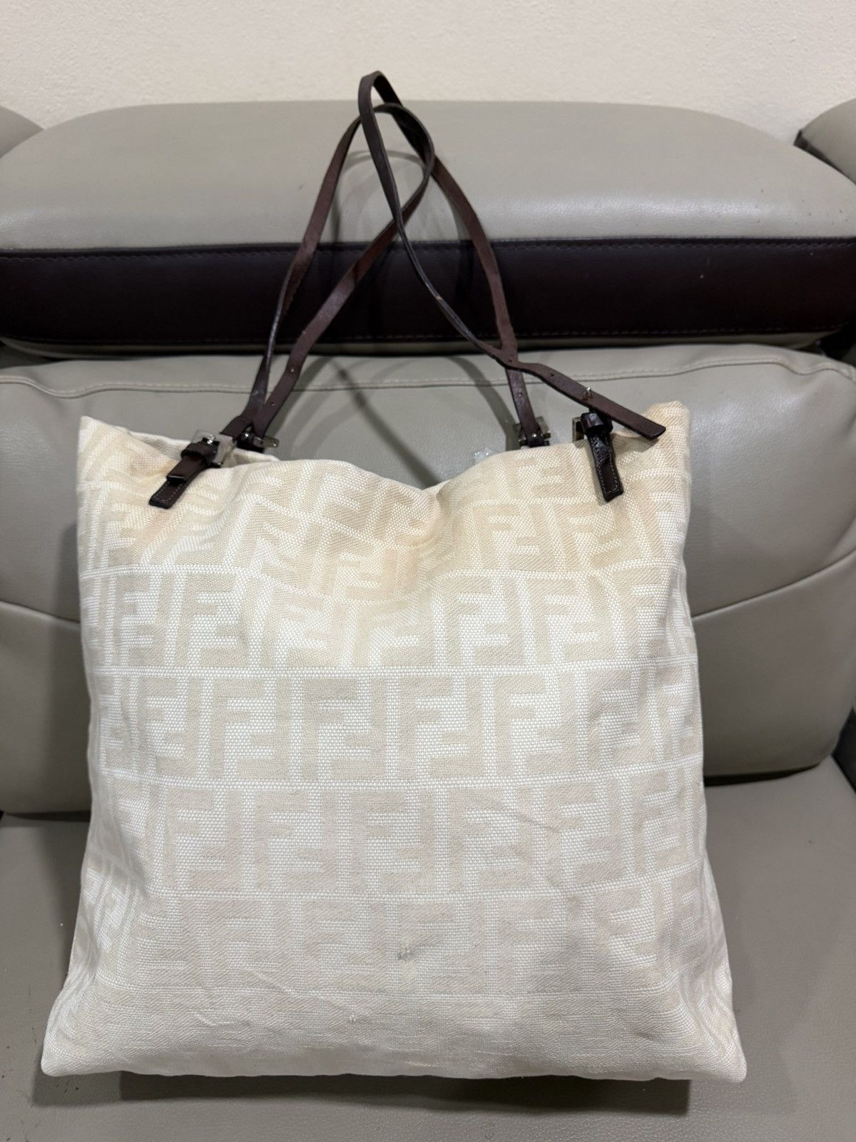 Fendi Authentic Fenci Zucca Monogram Tote Bag Size ONE SIZE - 3 Thumbnail