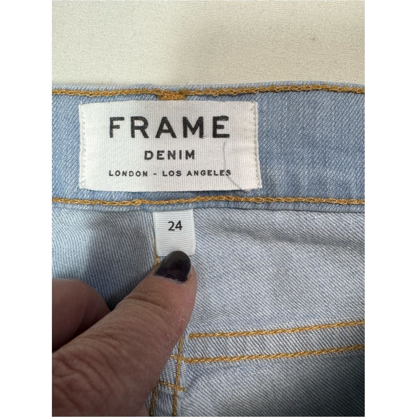 Frame FRAME Le Skinny De Jeanne Crop Jeans in Redchurch Size 24 Size 24" / US 00 / IT 34 - 8 Thumbnail