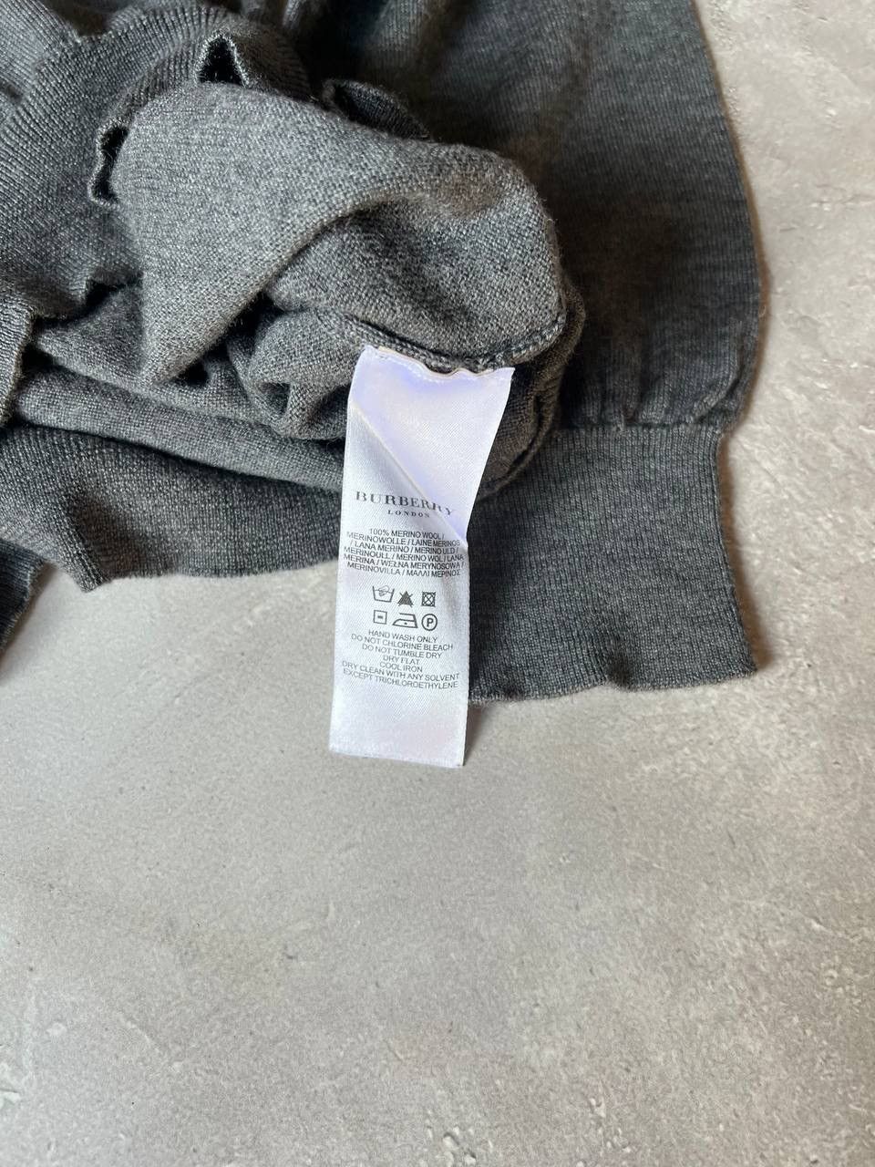 Burberry Vintage Burberry Merino Wool Sweater Size US XL / EU 56 / 4 - 7 Thumbnail