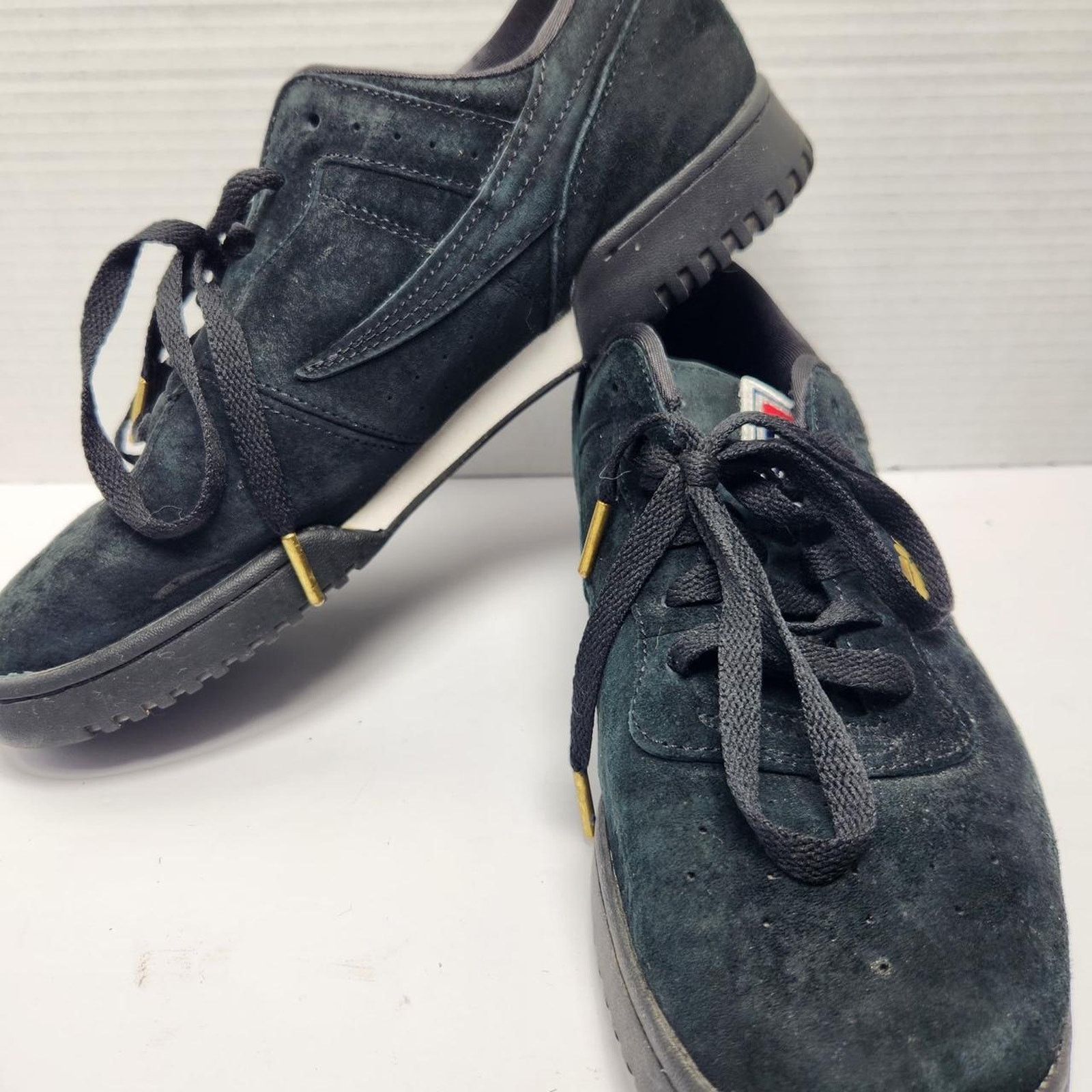 Fila Black Suede Fila Sneakers Size US 9.5 / EU 42-43 - 2 Thumbnail
