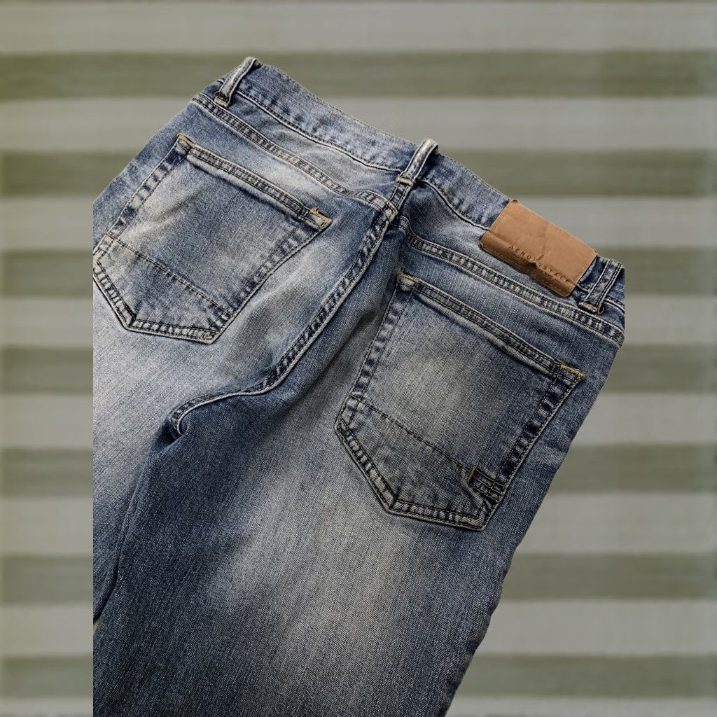 Vintage Aeropostale Skinny Jeans 30x29 Denim Blue Mens Slim Jeans Blue 5-Pocket Denim Cotton Blend Button Zip West Coast Classic Denim Blue Mens Size US 29 - 1 Thumbnail