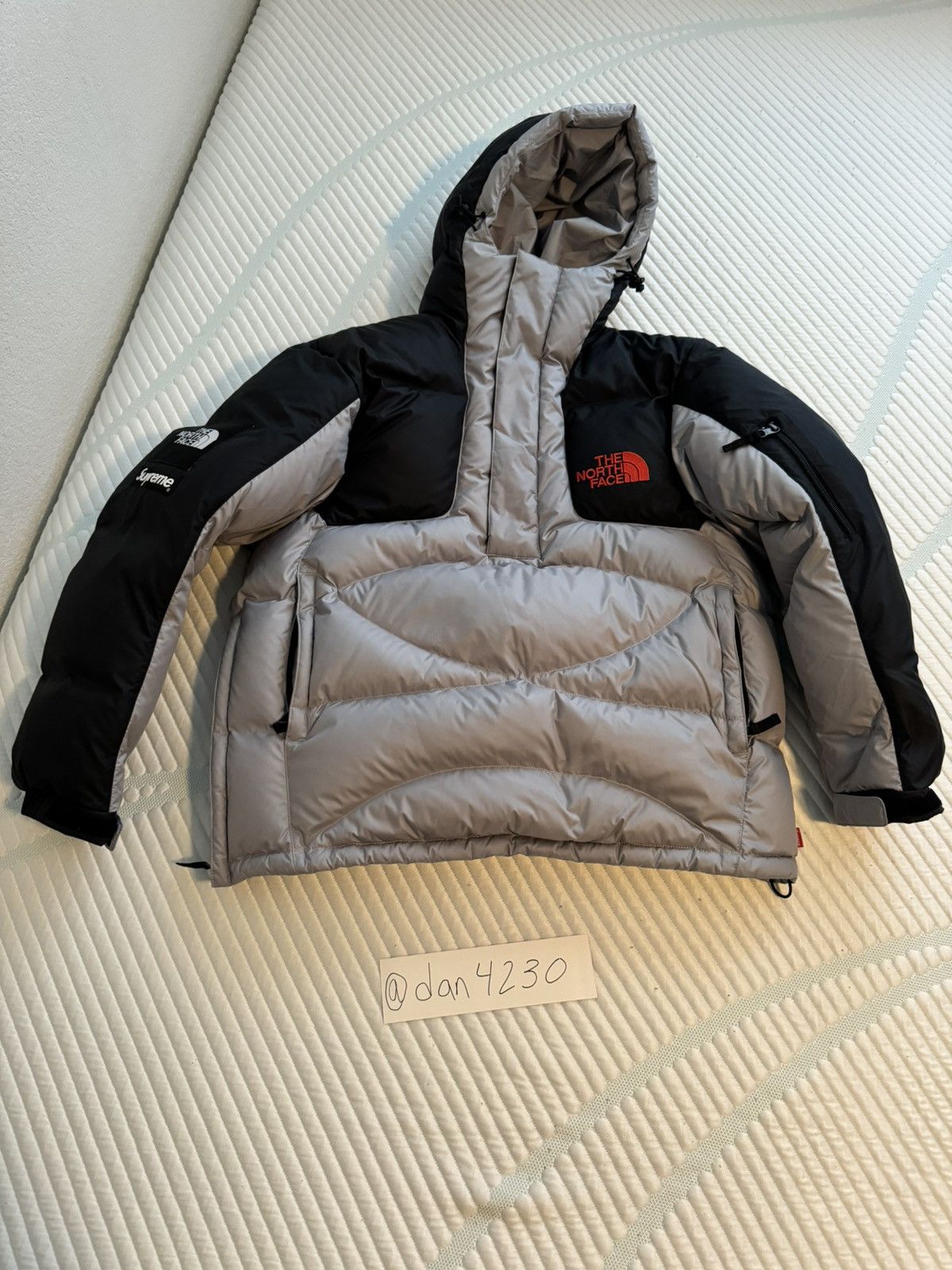 Supreme × The North Face Supreme The North Face 800-Fill Half Zip 