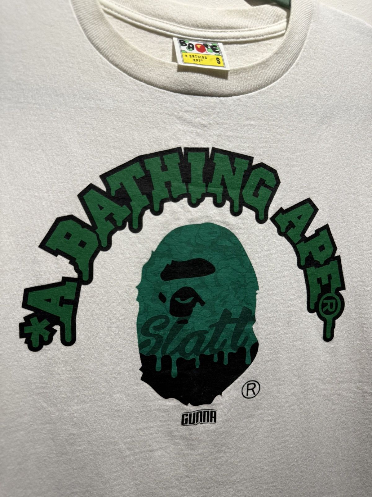 Bape Bape x Gunna “slatt” college logo tee size S Size US S / EU 44-46 / 1 - 2 Thumbnail