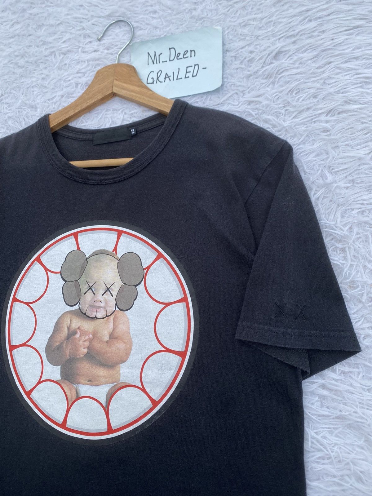 Original Fake Rare Original Fake x KAWS Baby Printed Tshirt Size US S / EU 44-46 / 1 - 10 Thumbnail