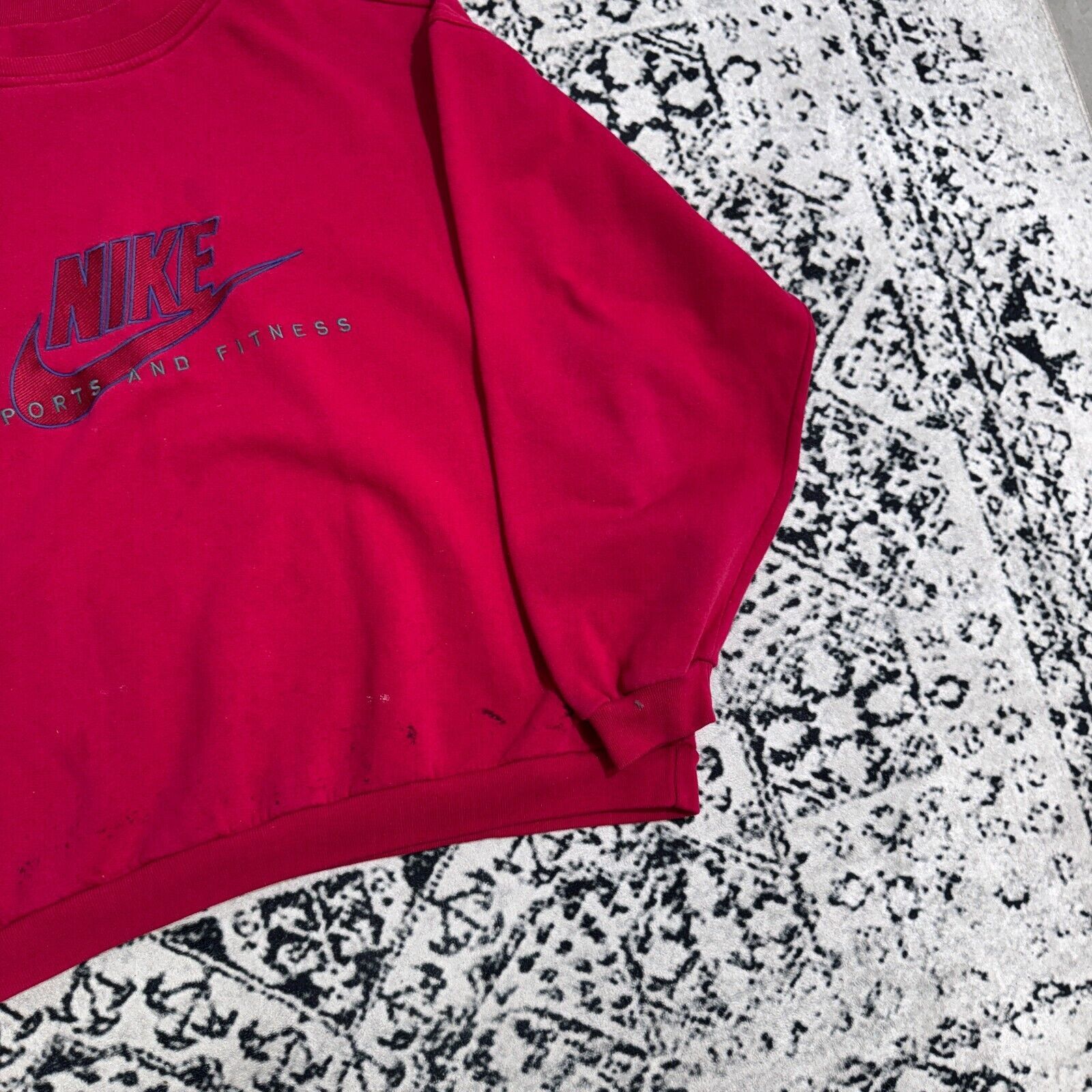 Nike × Vintage Vintage Nike Red Cotton Crewneck Size XXL 90s Center Swoosh Size US XXL / EU 58 / 5 - 5 Thumbnail