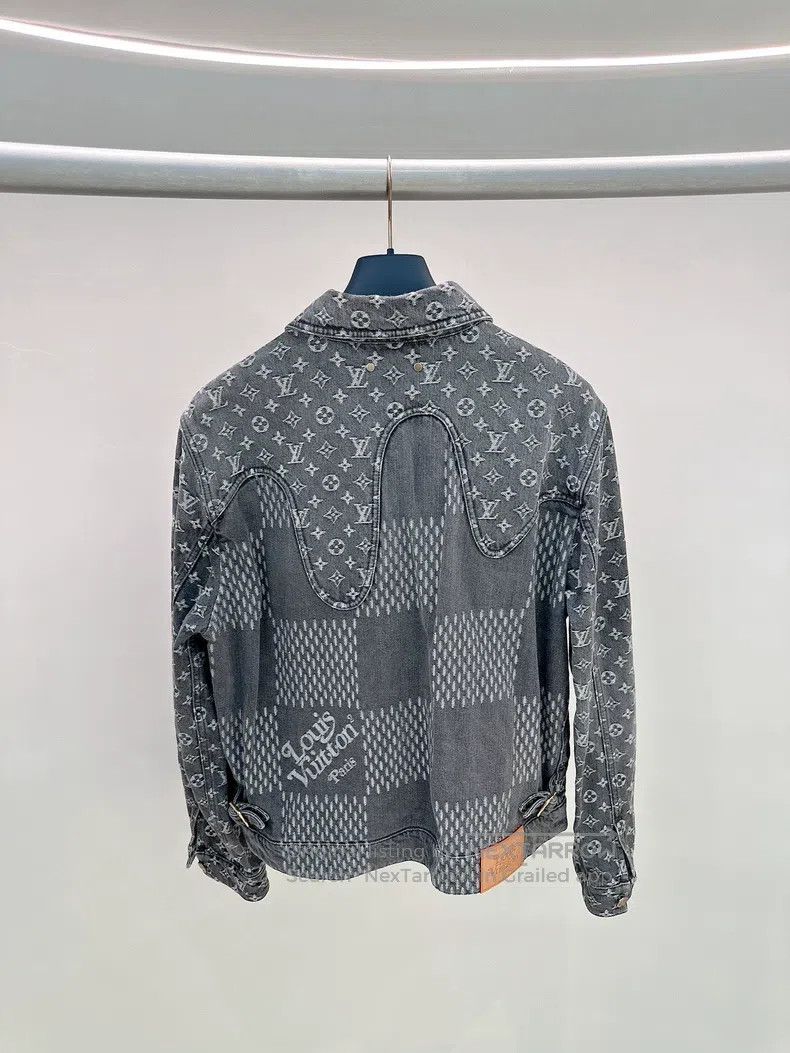 Louis Vuitton Louis Vuitton Denim patchwork shirt Size US M / EU 48-50 / 2 - 3 Thumbnail