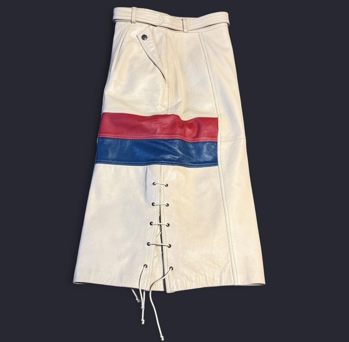 Vintage Vintage cream leather lace-up shorts Size US 30 / EU 46 - 5 Thumbnail