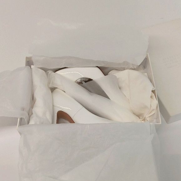 Maison Margiela Maison Margiela White Patent Leather Court Pumps -EU40 Size US 10 / IT 40 - 12 Thumbnail