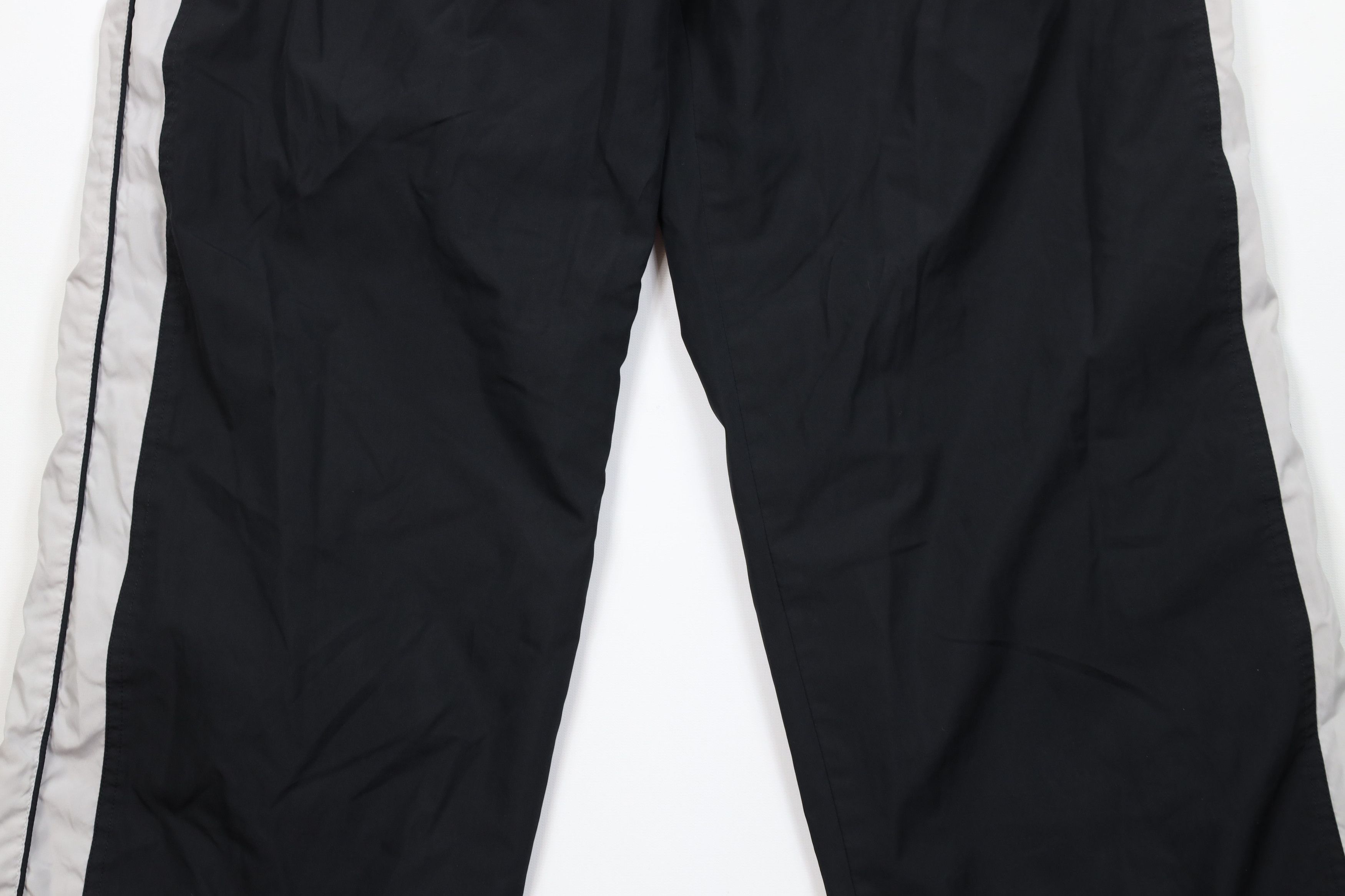Reebok Vintage Reebok Block Lined Wide Leg Windbreaker Pants Black Size US 38 / EU 54 - 3 Thumbnail