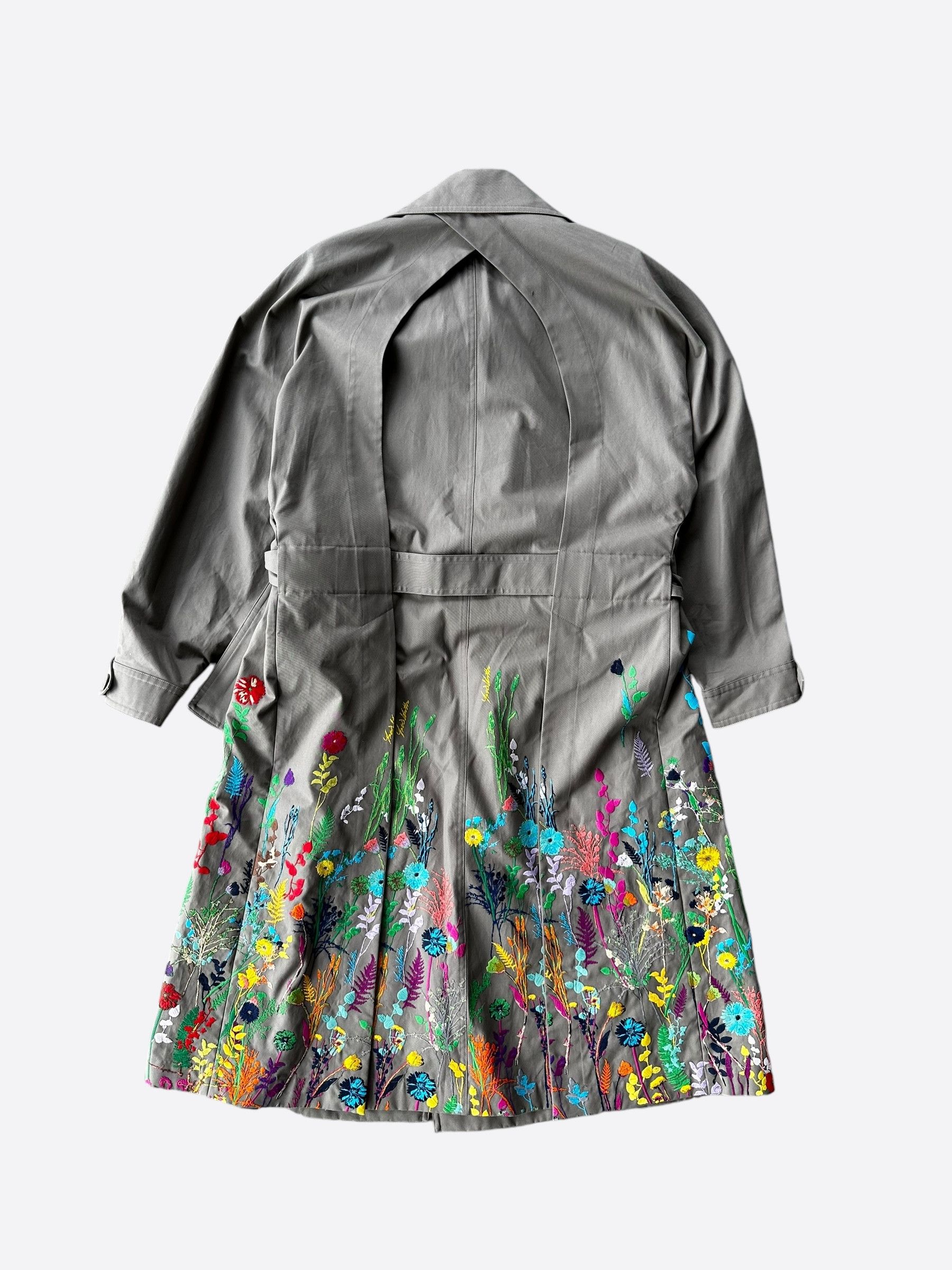Louis Vuitton Louis Vuitton Beige Flower Embroidered Trench Jacket Size US L / EU 52-54 / 3 - 2 Thumbnail