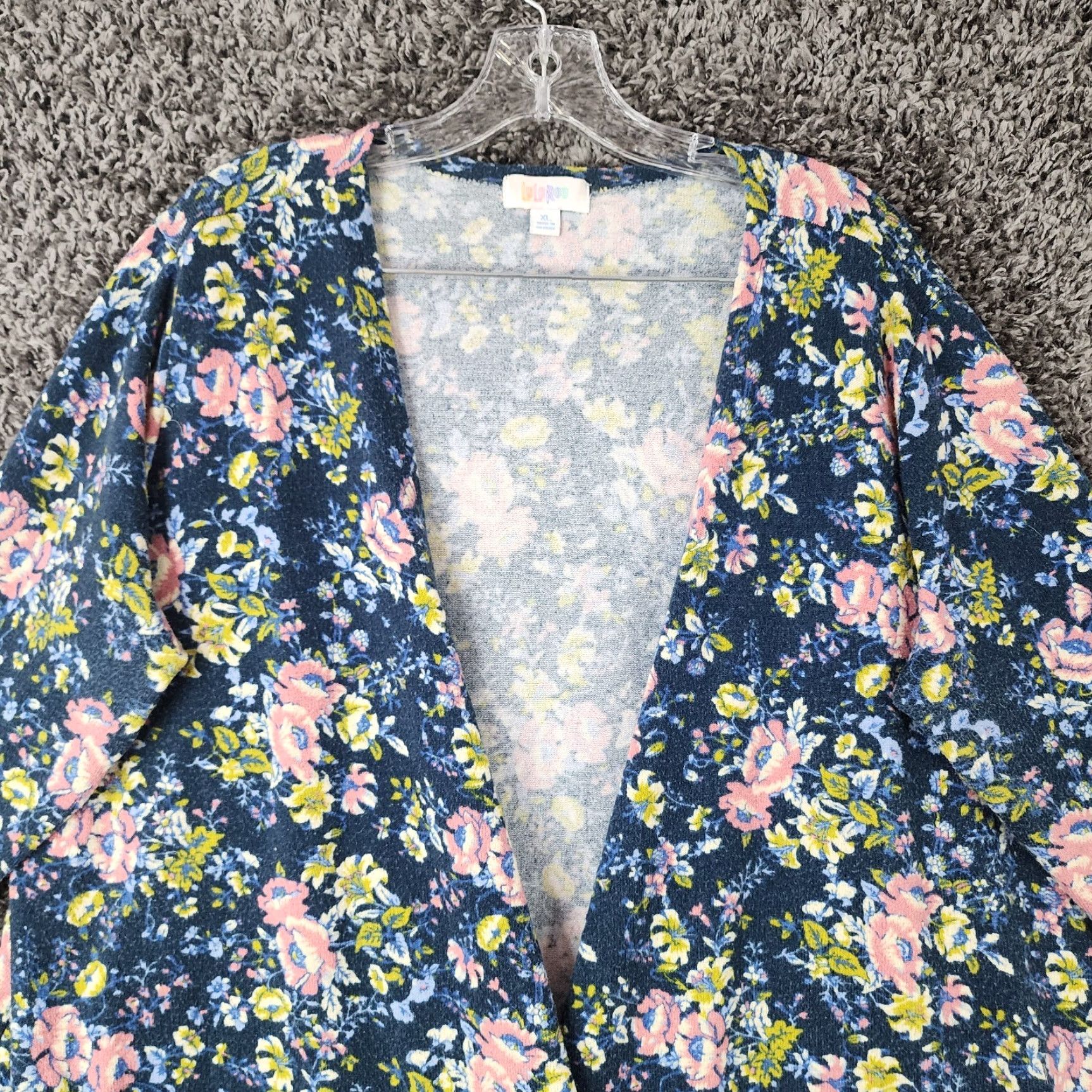 Vintage LuLaRoe Sweater Womens XL Blue Floral Long Sleeve Cardigan Pockets Size XL / US 12-14 / IT 48-50 - 3 Thumbnail