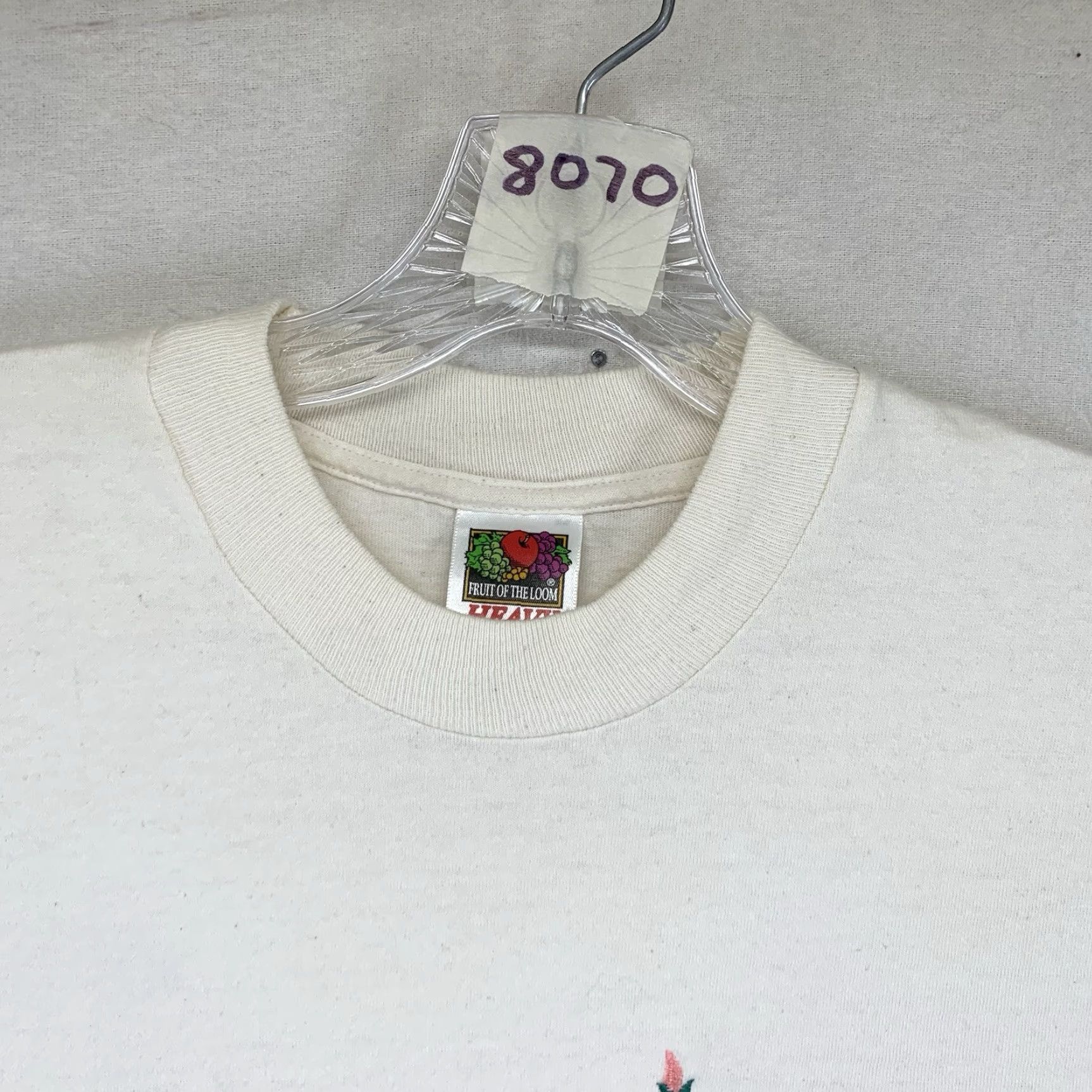 Fruit Of The Loom VINTAGE Fruit of the Loom T-Shirt Adult Medium Floral Embroidered Crew Neck Unisex 90s Travel Ivory Size US M / EU 48-50 / 2 - 6 Thumbnail