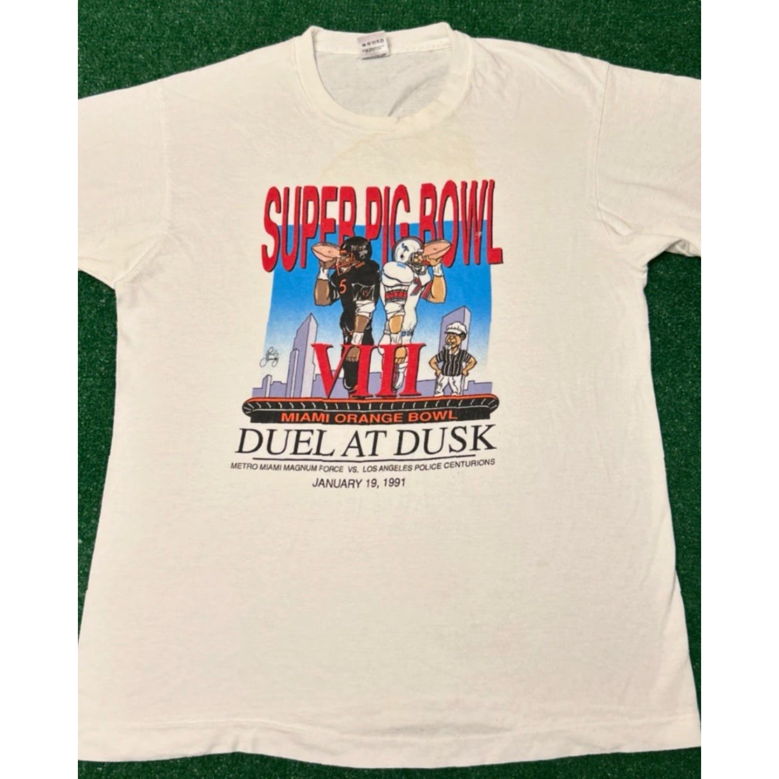 Vintage VINTAGE 90s Miami Orange Bowl Cop Police Pig Parody Game 1991 VTG Shirt Mens L White Short Sleeve Football Funny Sports Hip Hop Size US L / EU 52-54 / 3 - 3 Thumbnail