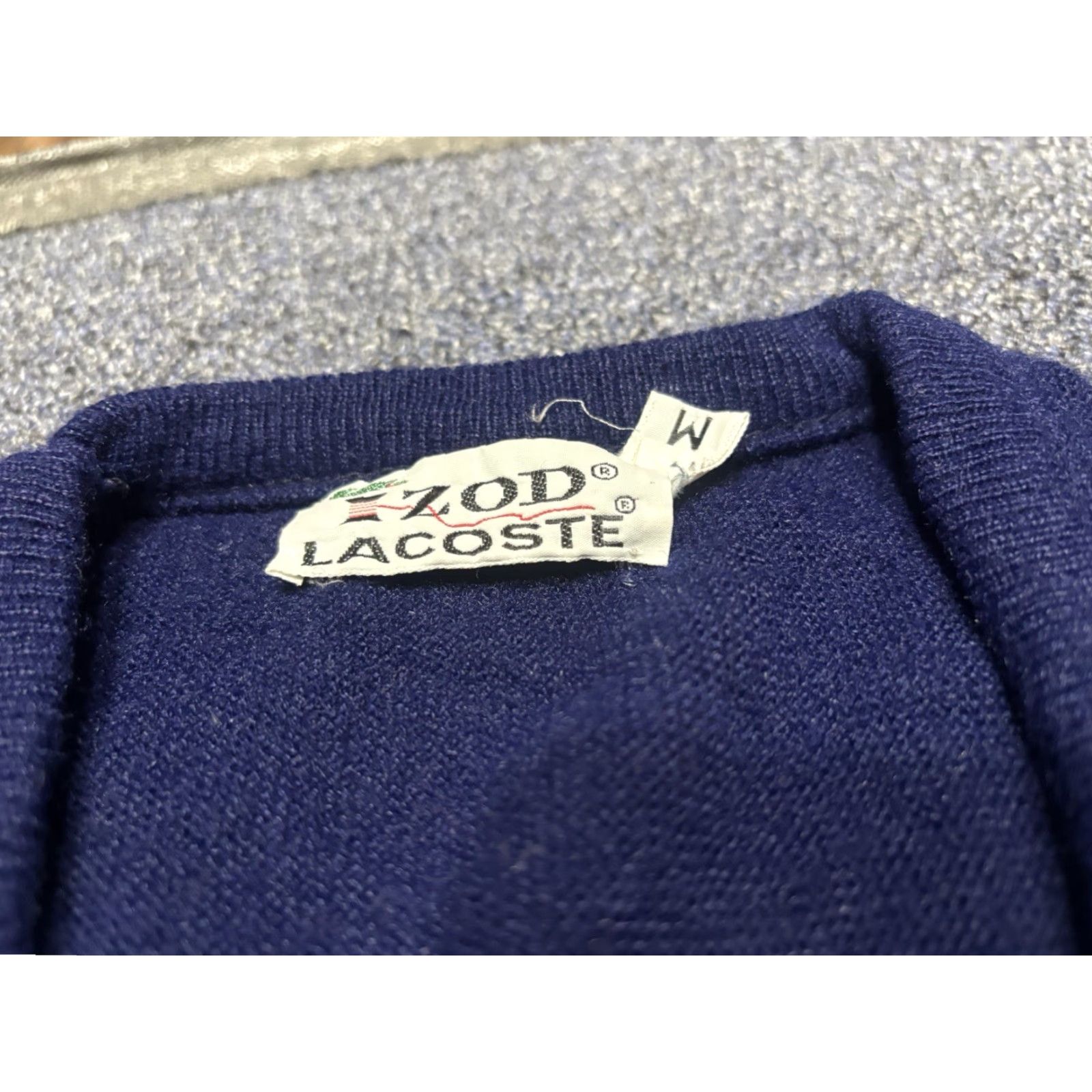 Izod VINTAGE Izod Lacoste Blue V Neck Knit Grandpa Sweater Men’s M Size US M / EU 48-50 / 2 - 2 Thumbnail