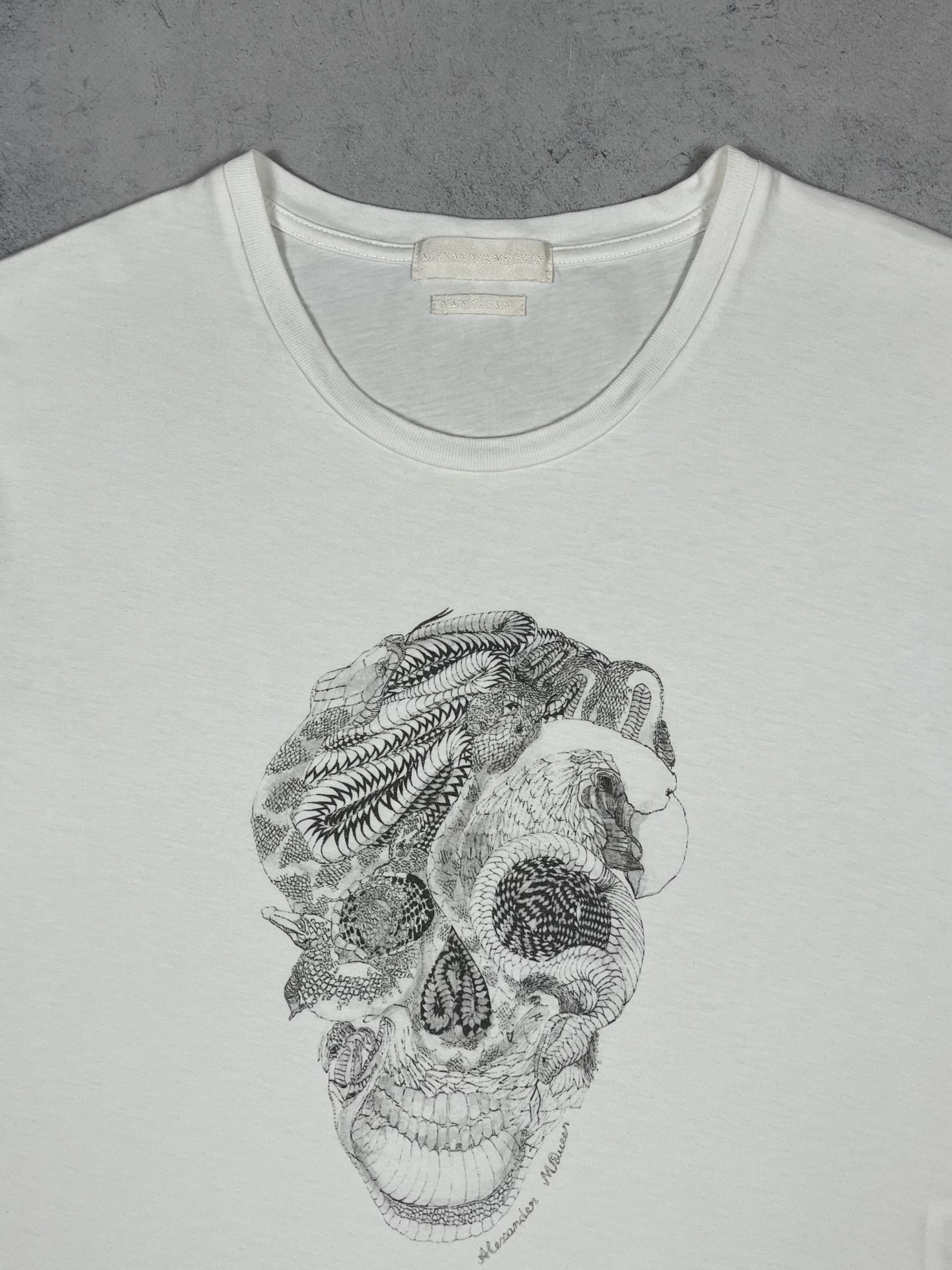 Alexander McQueen Alexander McQueen Snake Skulls Big Logo T Shirt Size US L / EU 52-54 / 3 - 7 Thumbnail
