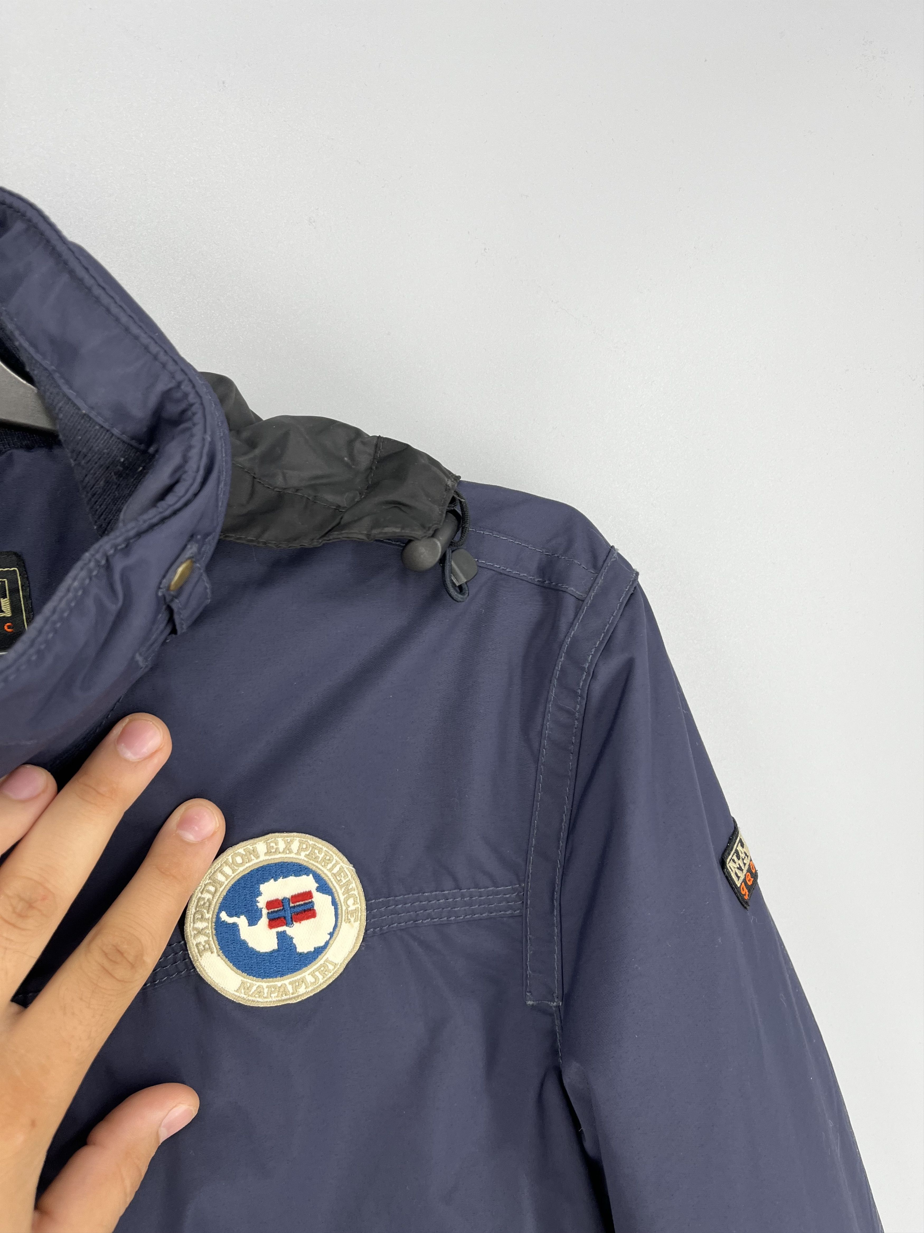 Napapijri Vintage NAPAPIJRI GEOGRAPHIC Embroiderd Logo Hooded Bomber Size US M / EU 48-50 / 2 - 5 Thumbnail