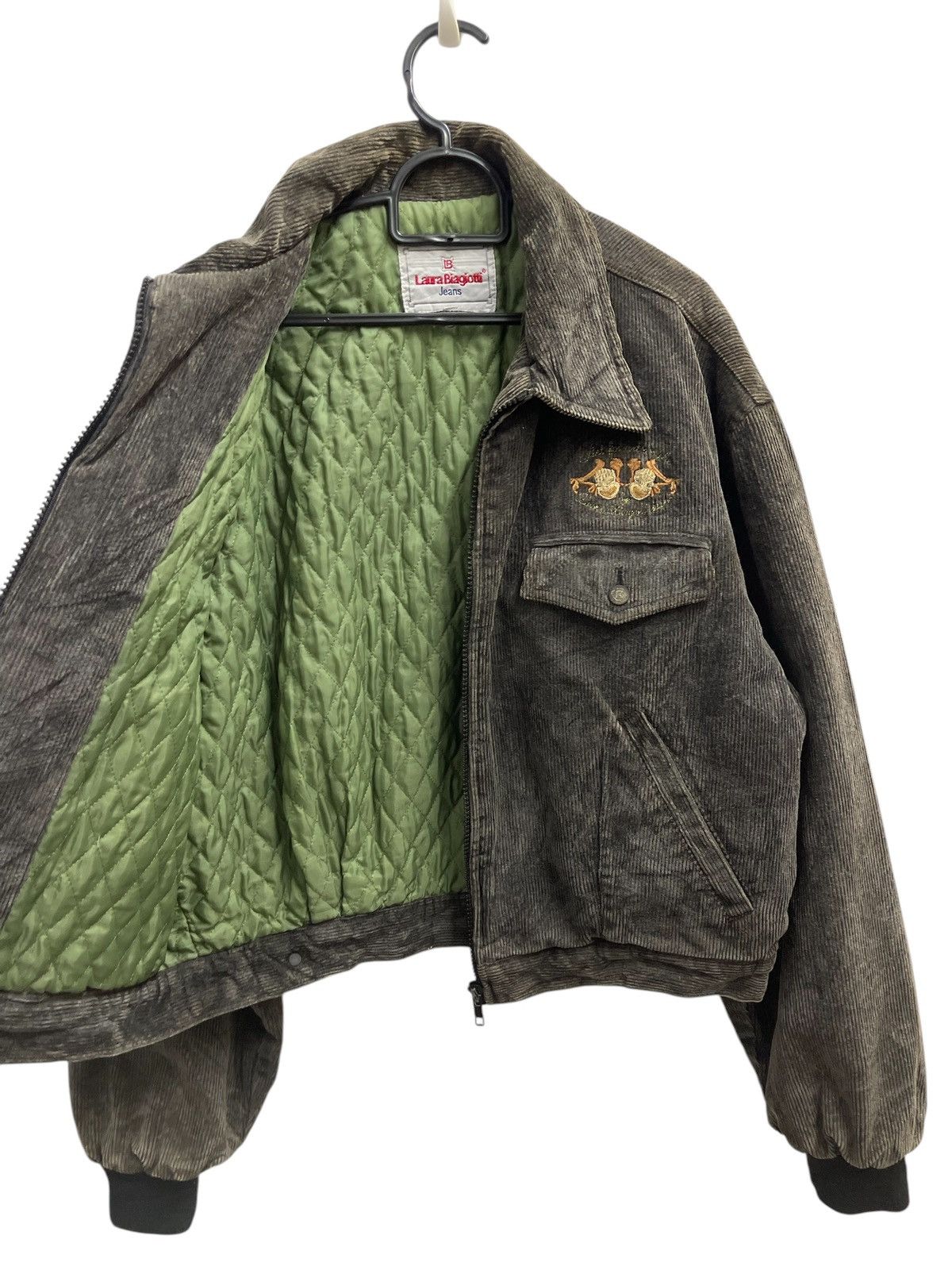 Laura Biagiotti VINTAGE LAURA BIAGIOTTI CORDUROY CROPPED JACKET Size US M / EU 48-50 / 2 - 2 Thumbnail