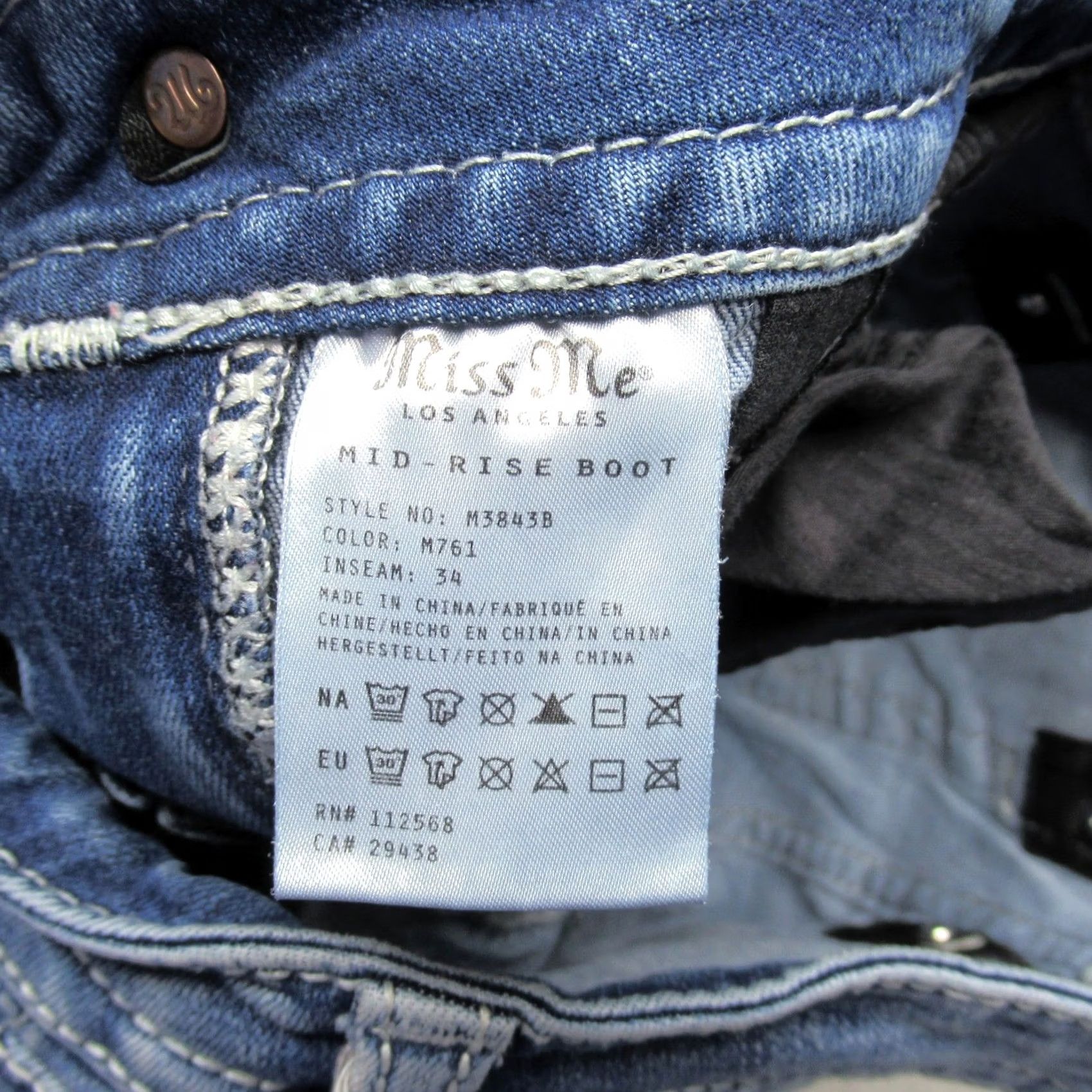 Miss Me VINTAGE Miss Me Jeans Womens Bootcut Denim 27x28 Blue Mid Rise Embroidered Rhinestone Logo Distressed 5-Pocket Mens Womens Girls Size 27" / US 4 / IT 40 - 4 Thumbnail