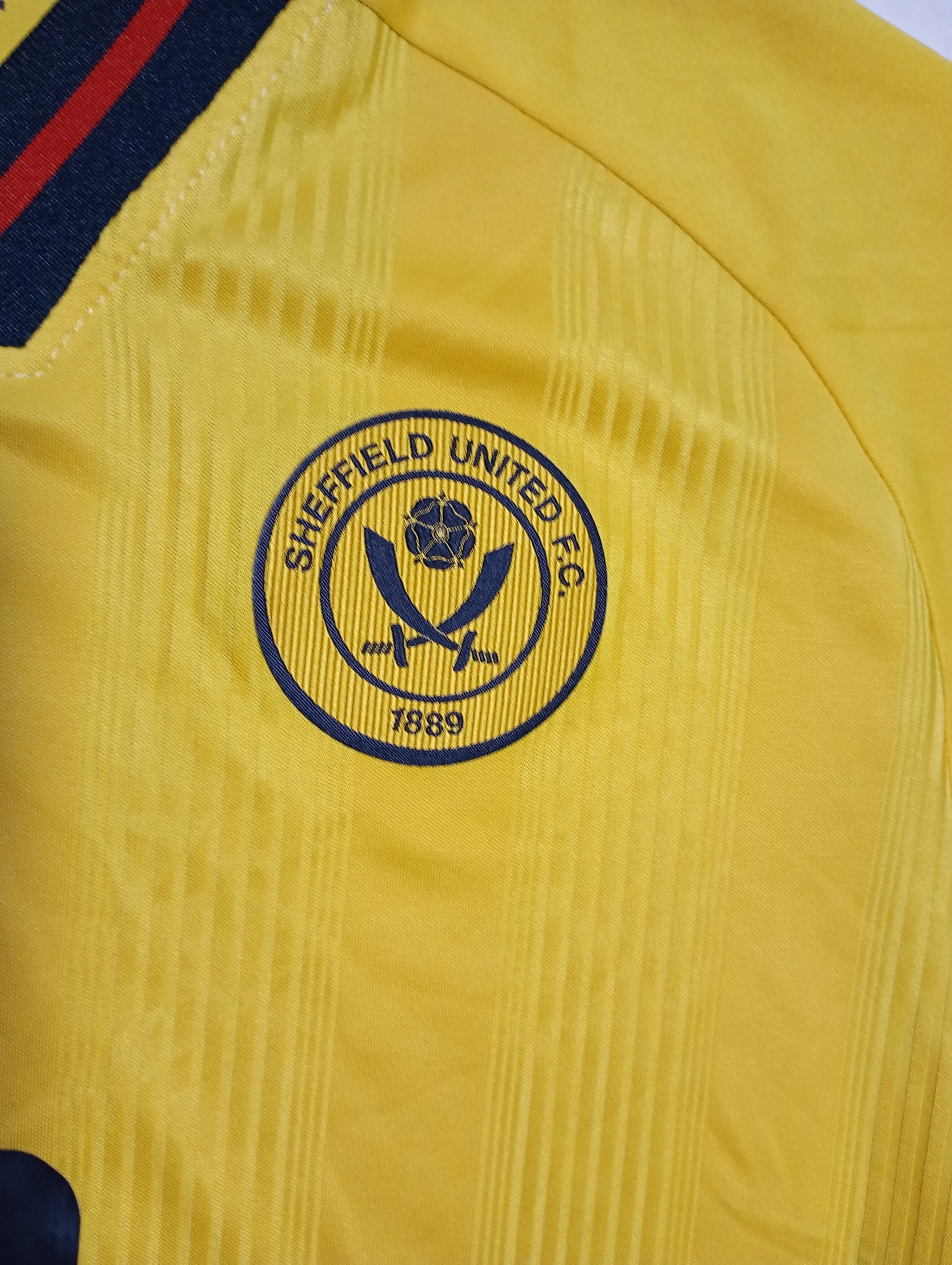 Errea Errea Sheffield United Away Jersey 2023-2023 size XXXL Size US XXL / EU 58 / 5 - 8 Thumbnail