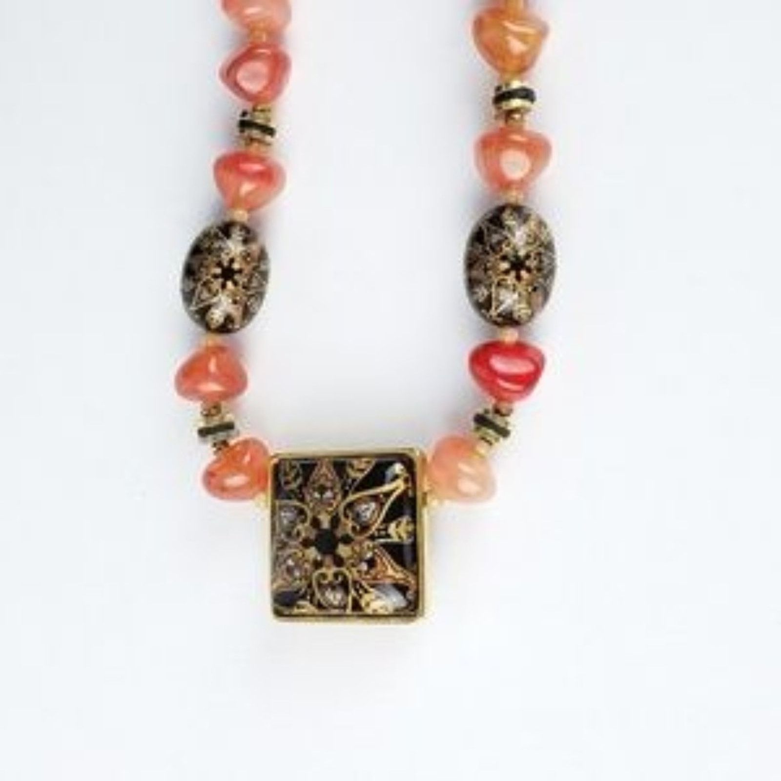 Other Red/Pink Accent Beaded Necklace with Lacquer Painted Pendant Size ONE SIZE - 3 Thumbnail