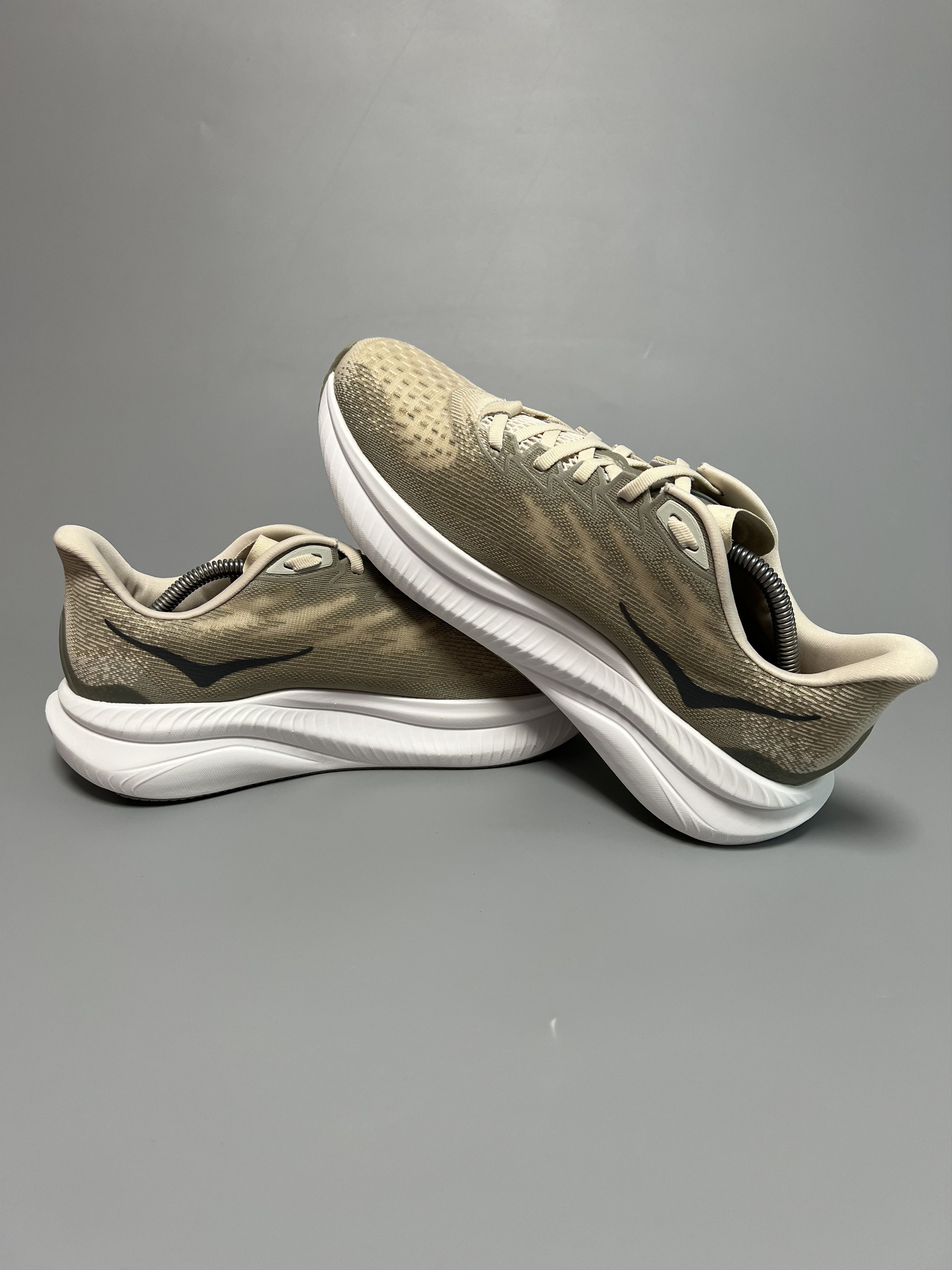 Hoka 10D Hoka One One Mach 6 Men's Running Shoes 1147790-OKB Size US 10 / EU 43 - 5 Thumbnail