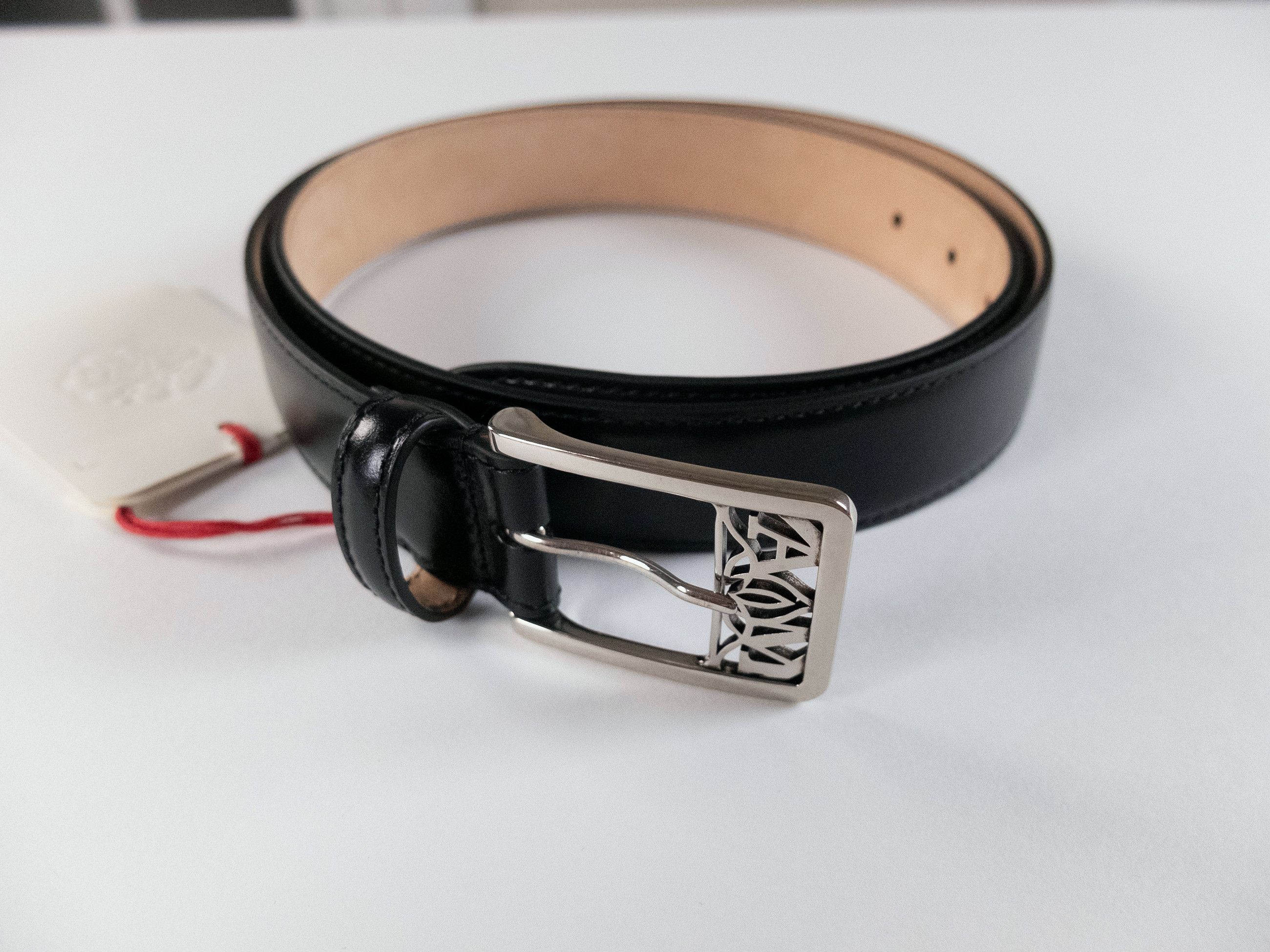 Alexander McQueen ALEXANDER MCQUEEN Seal black logo buckle leather belt 90 q Size 34 - 5 Thumbnail