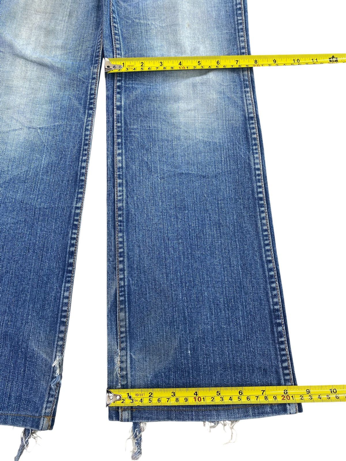 Wrangler Wrangler Brand Whiskers Faded Wash Style Bootcut Jeans Size US 28 / EU 44 - 8 Thumbnail