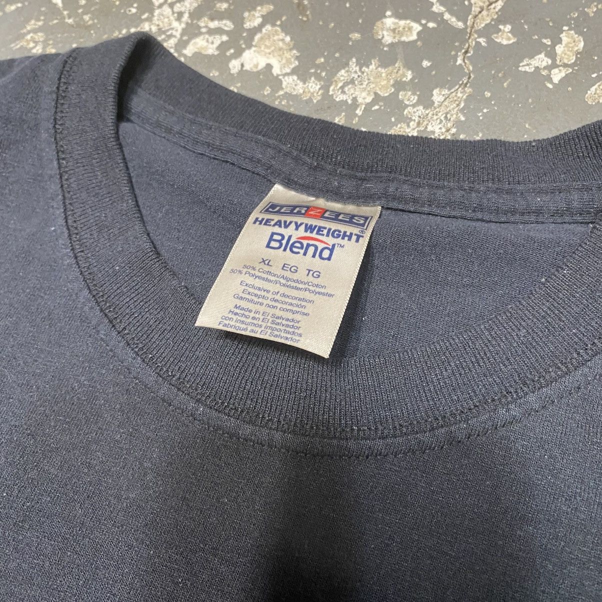 Japanese Brand × Vintage Vintage Guns Don’t Kill People Uncles With Pretty Nieces Do Size US XL / EU 56 / 4 - 4 Thumbnail